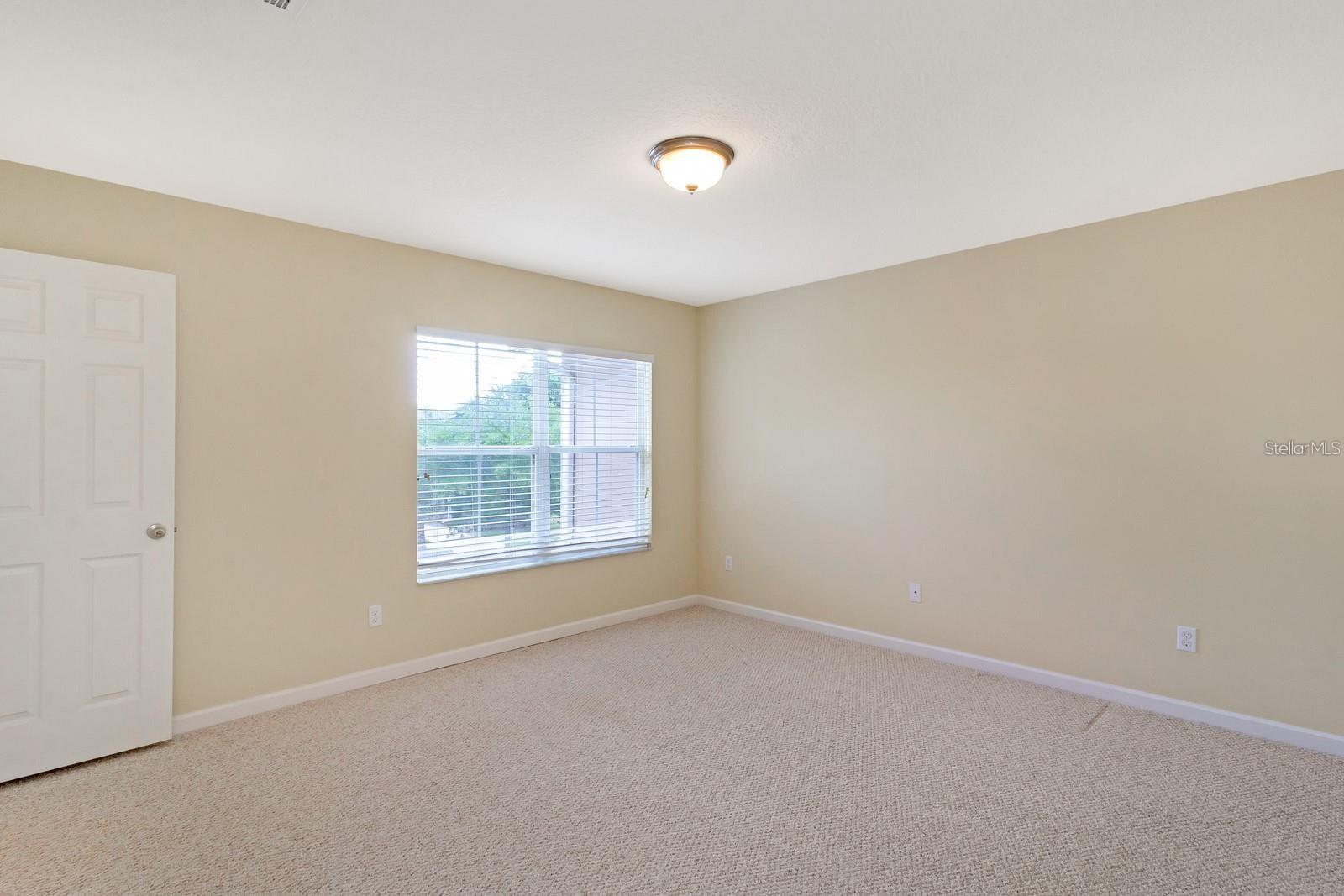 Image 15 of 22 For 10242 Park Commons Drive
