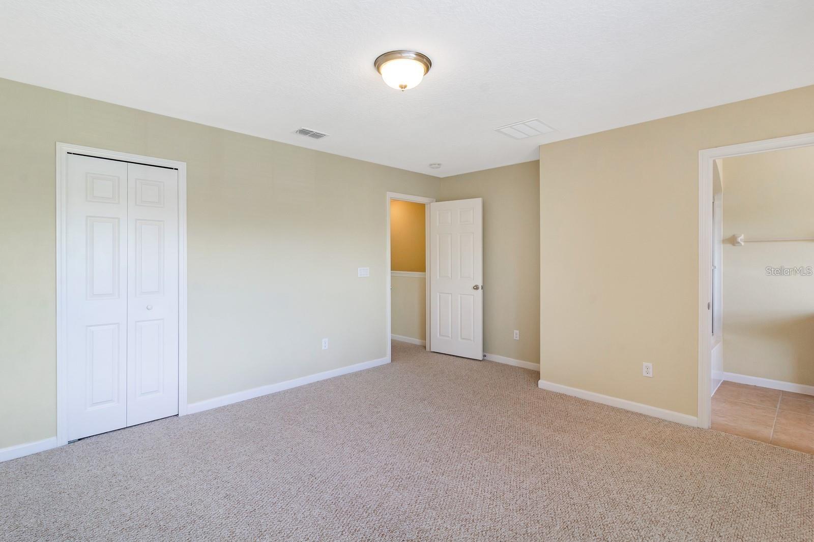 Image 16 of 22 For 10242 Park Commons Drive