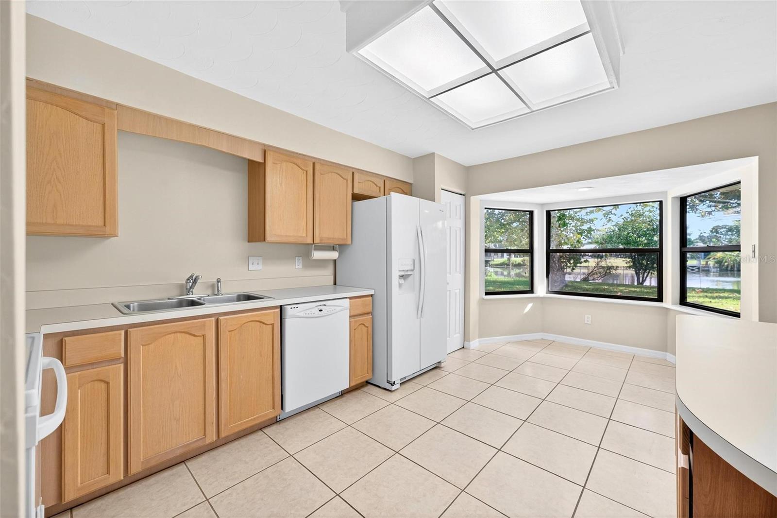 Image 36 of 85 For 806 Black Duck Drive
