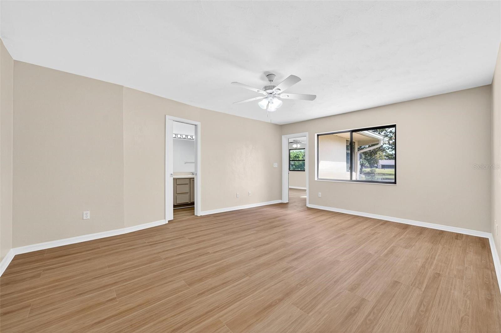 Image 40 of 85 For 806 Black Duck Drive