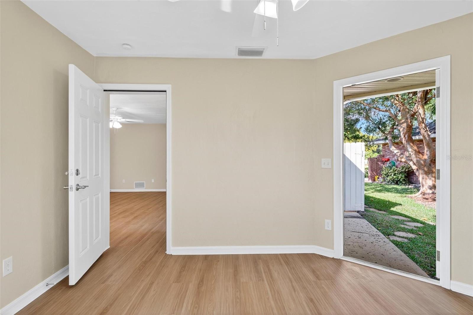 Image 52 of 85 For 806 Black Duck Drive