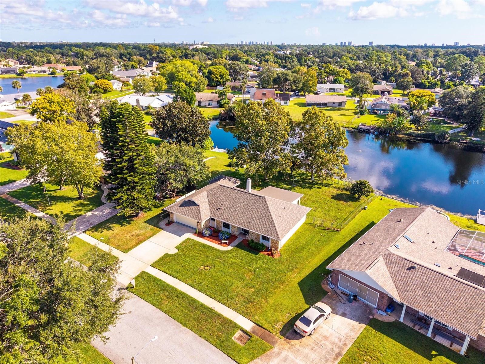 Image 6 of 85 For 806 Black Duck Drive