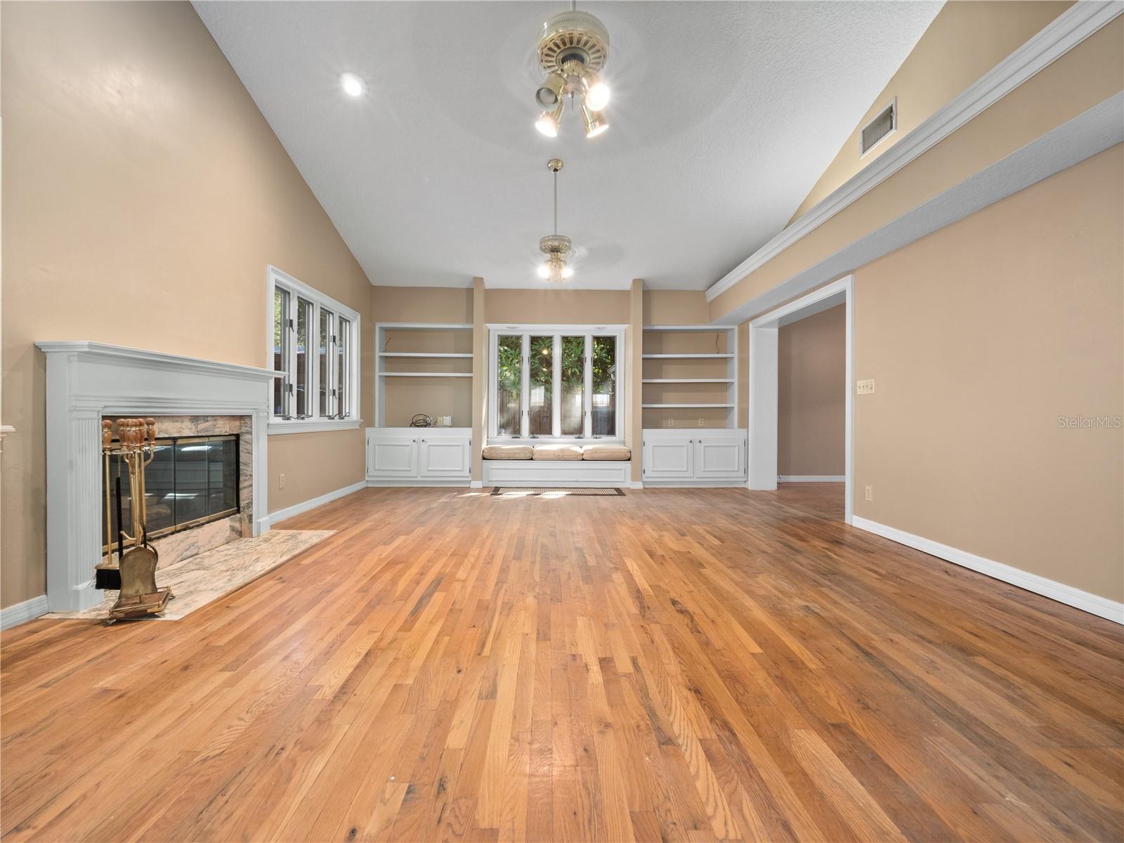 Image 8 of 31 For 7736 Compass Drive