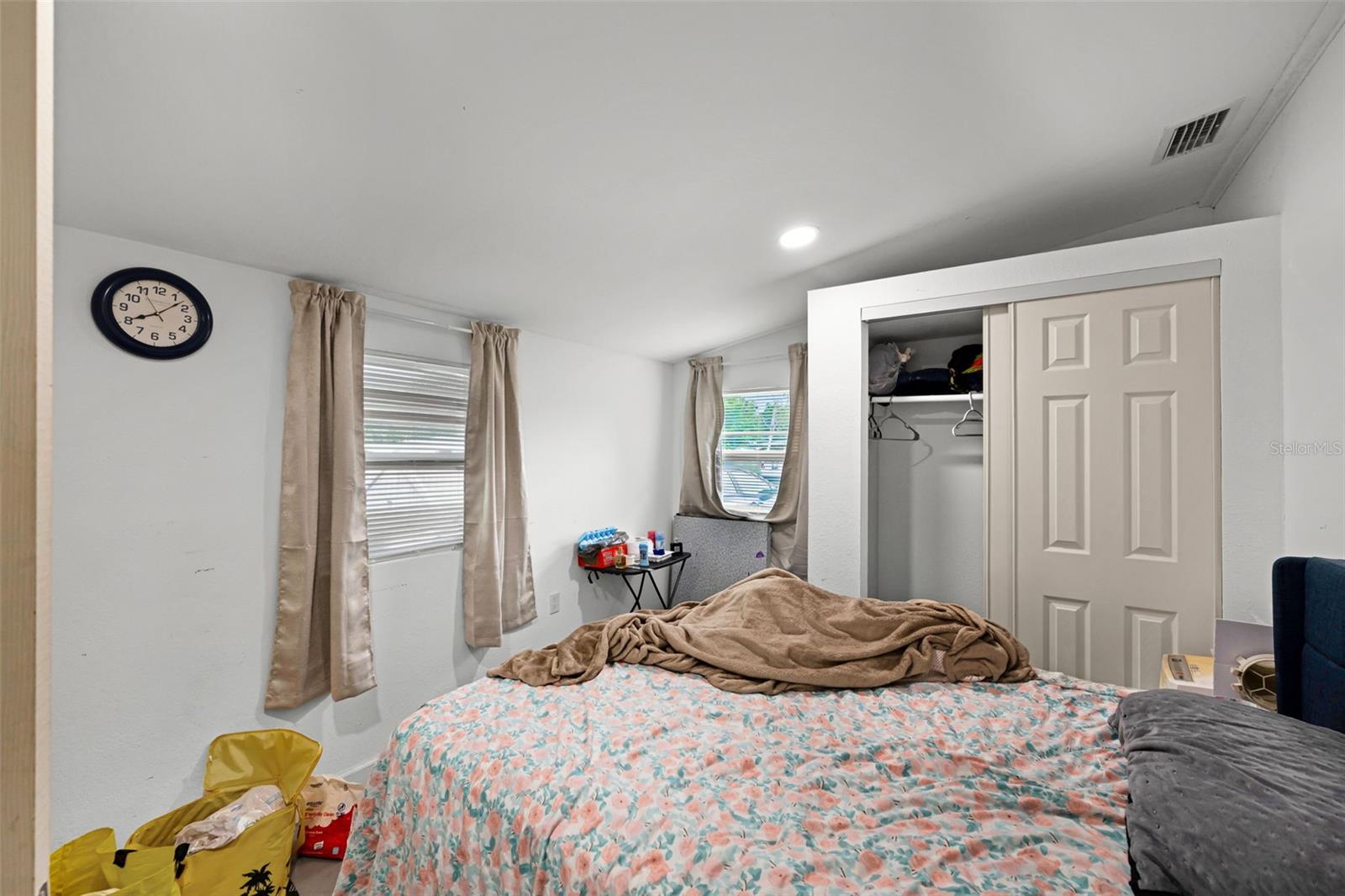 Image 21 of 49 For 4465 Gray Avenue
