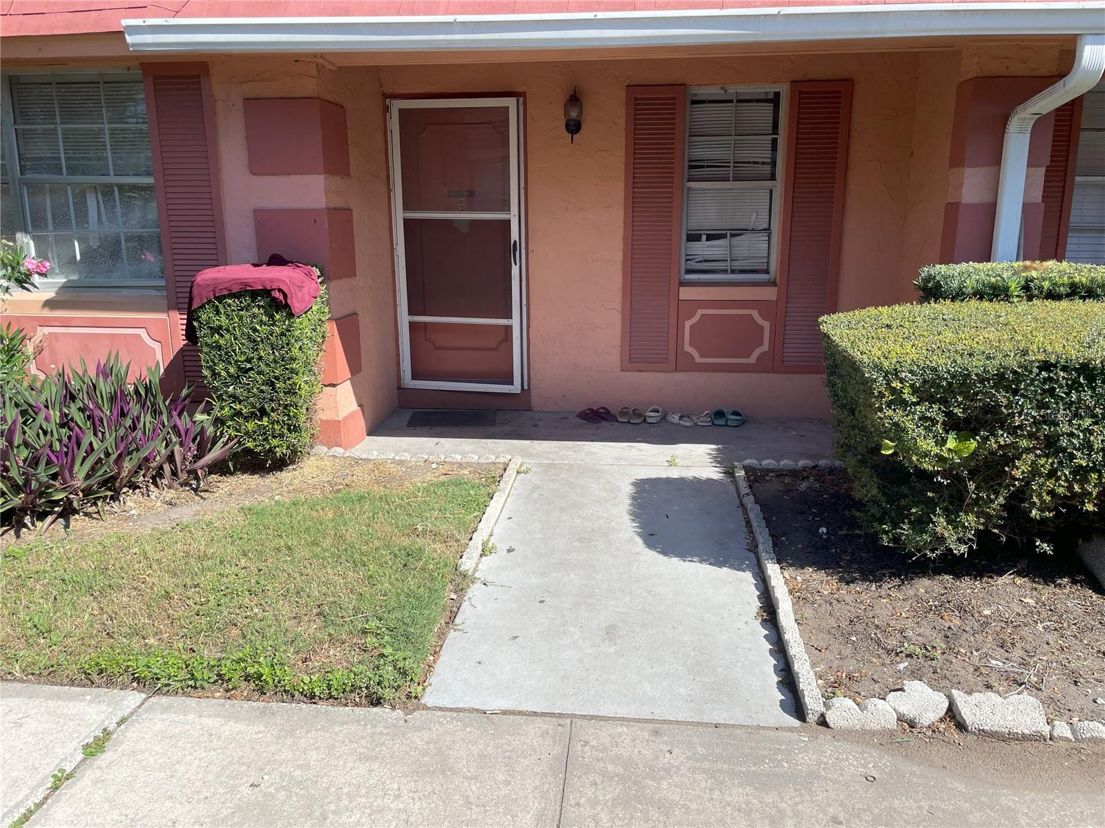Listing Details for 2727 Oak Ridge Road 5-1, ORLANDO, FL 32809