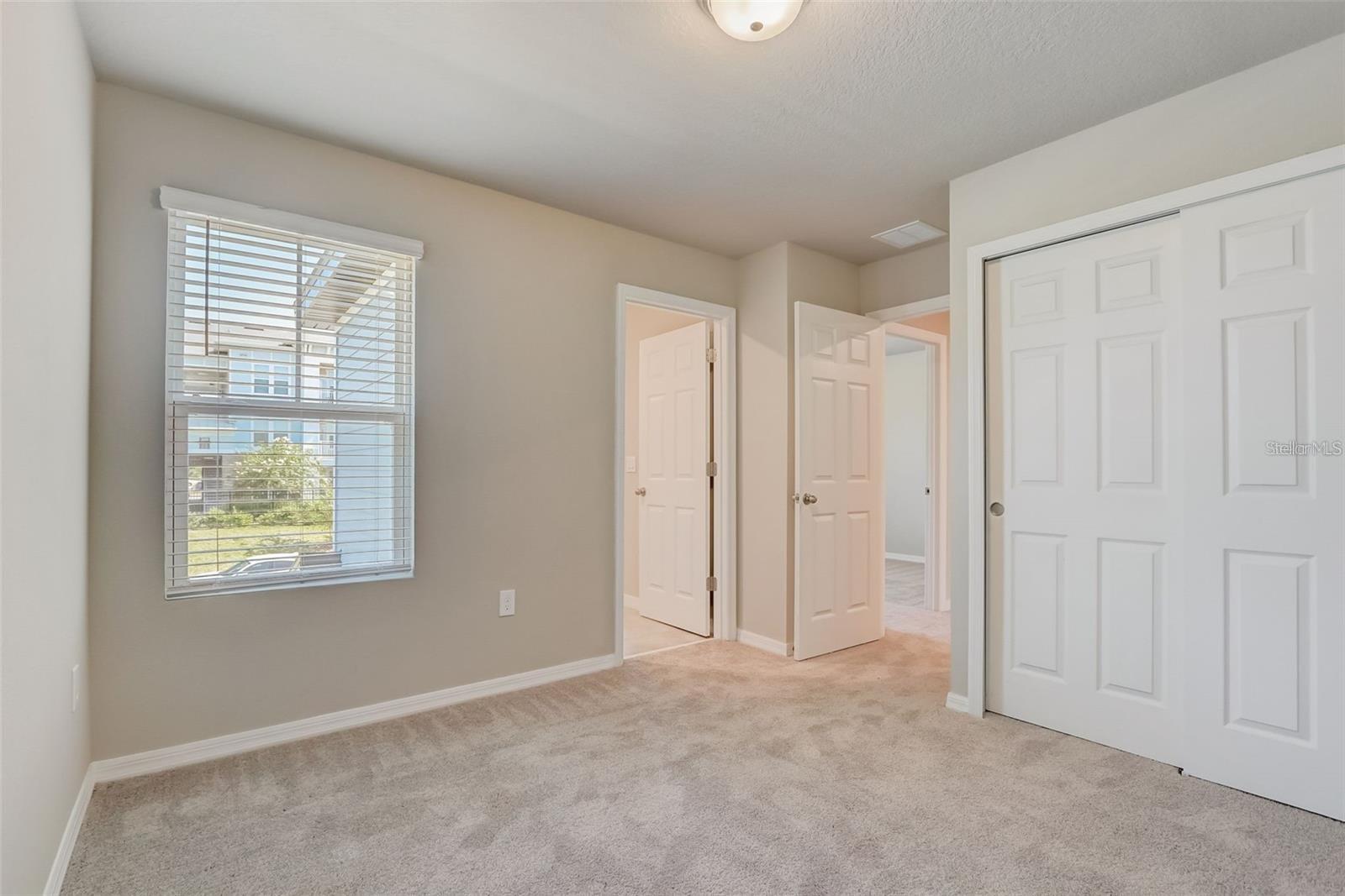 Image 20 of 24 For 501 Legacy Loop