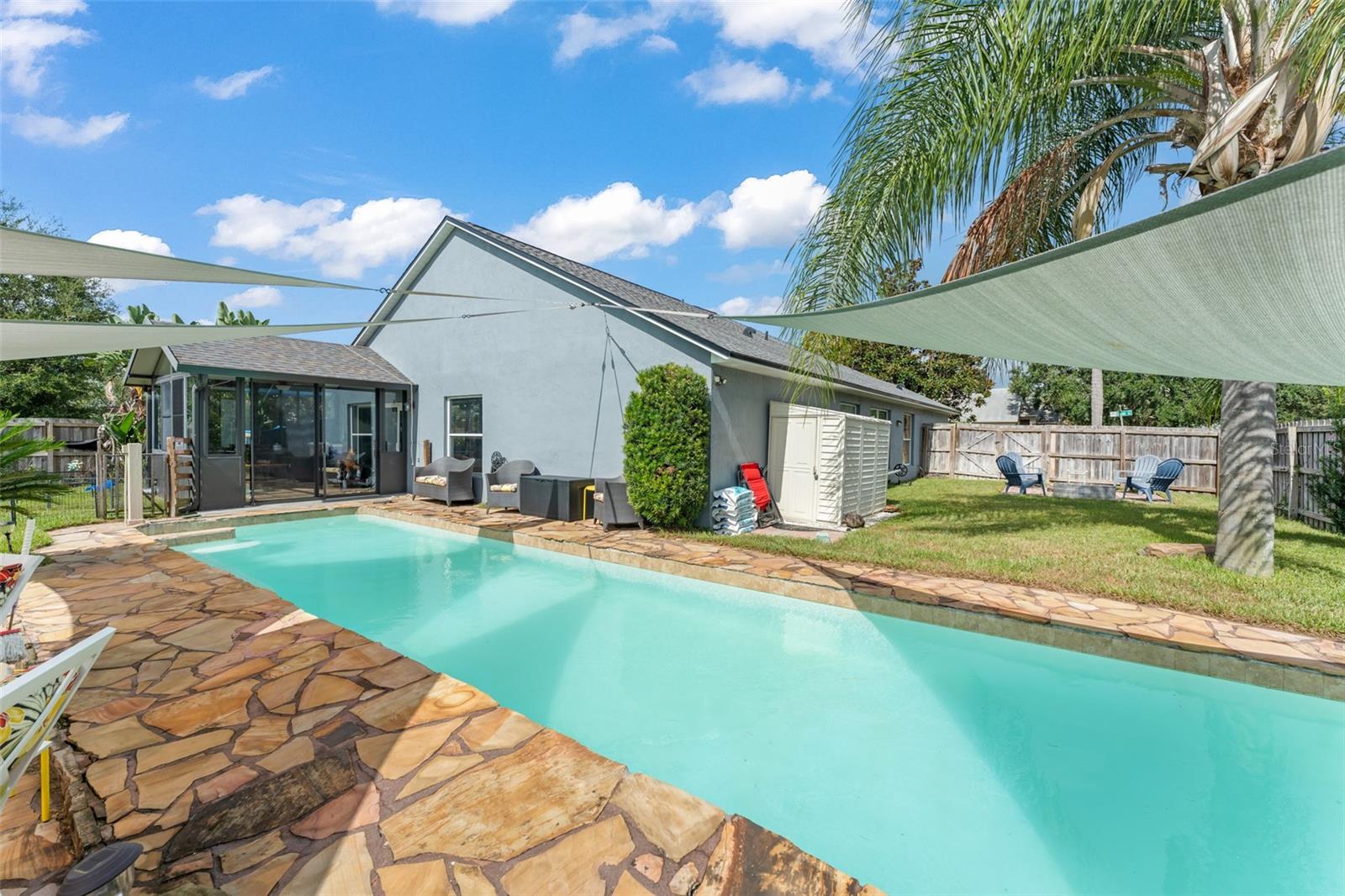 Image 40 of 44 For 25424 Divot Drive