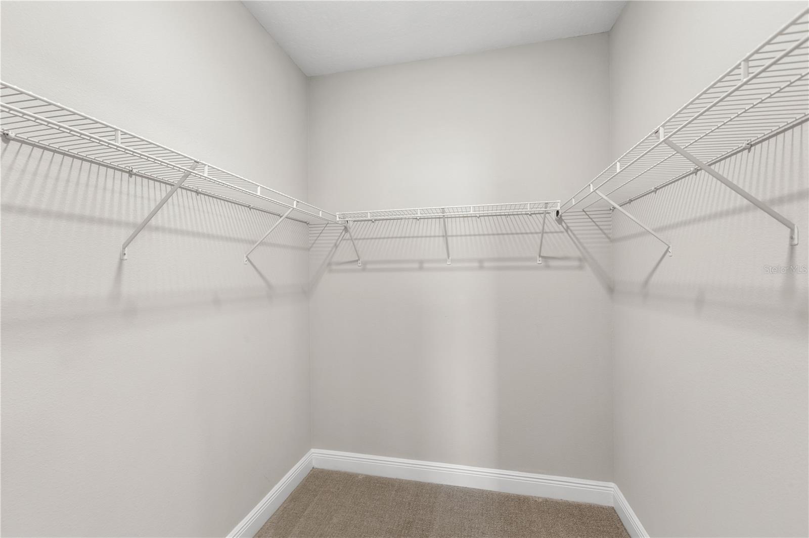 Image 31 of 42 For 4417 Lions Gate Avenue