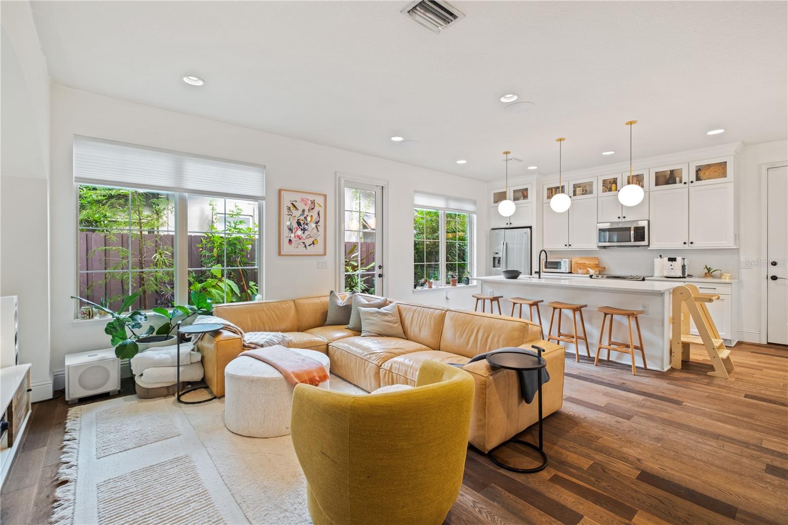 Image 3 of 21 For 1732 Ridgewood Avenue S
