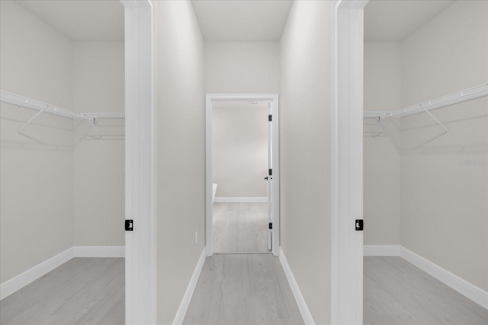 Image 24 of 34 For 15782 52 Avenue