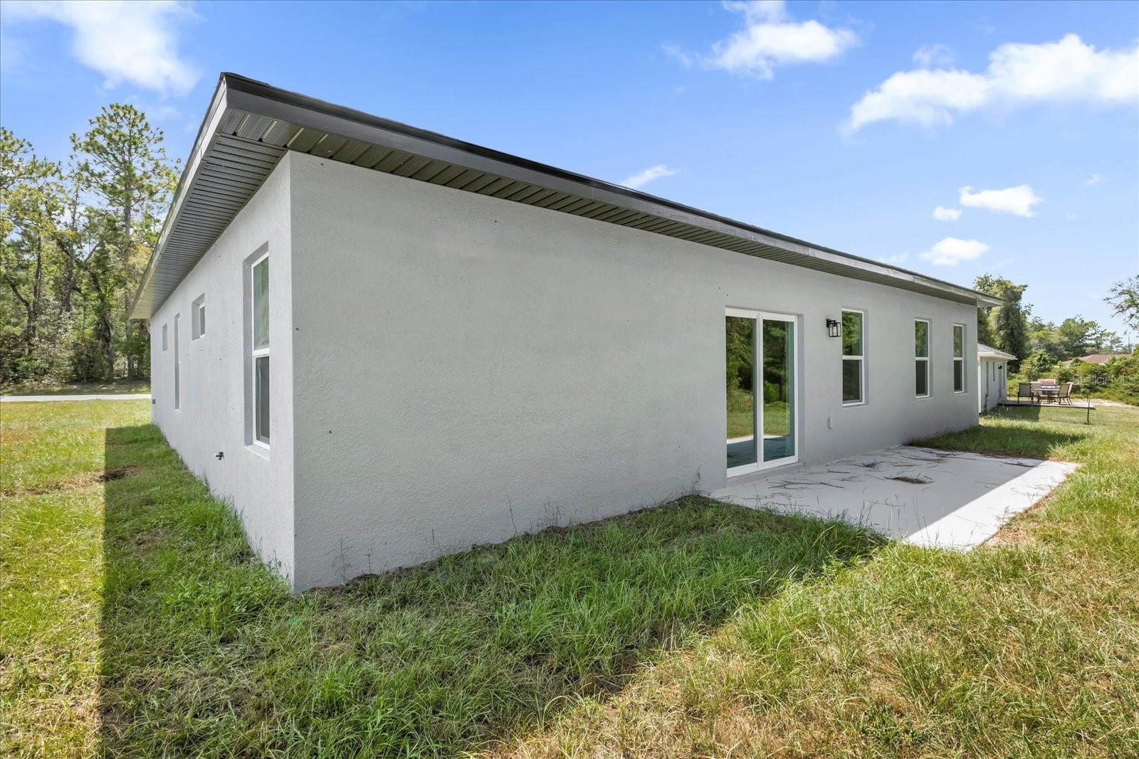 Image 28 of 34 For 15782 52 Avenue