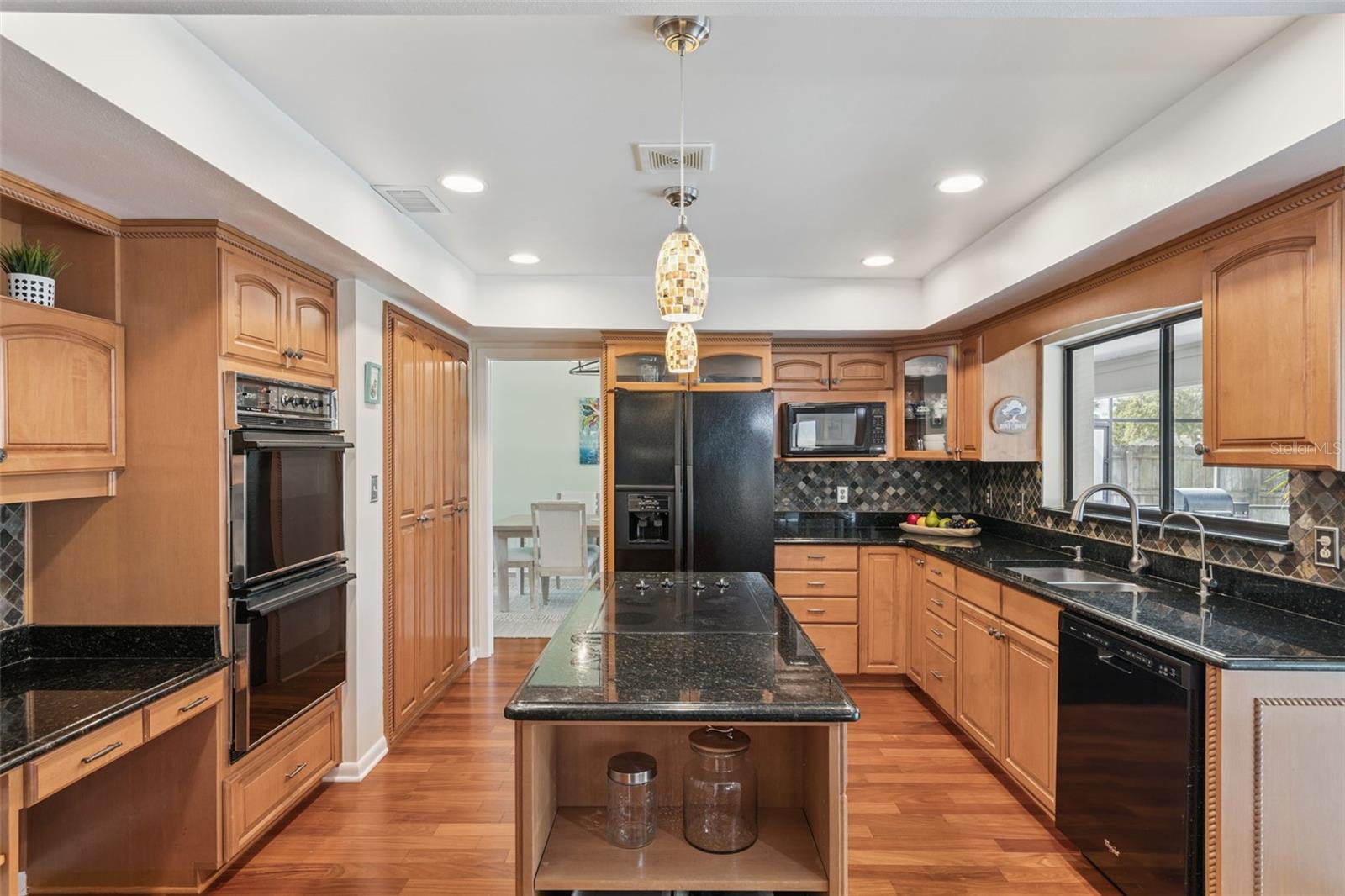 Image 12 of 46 For 501 Riverbend Boulevard