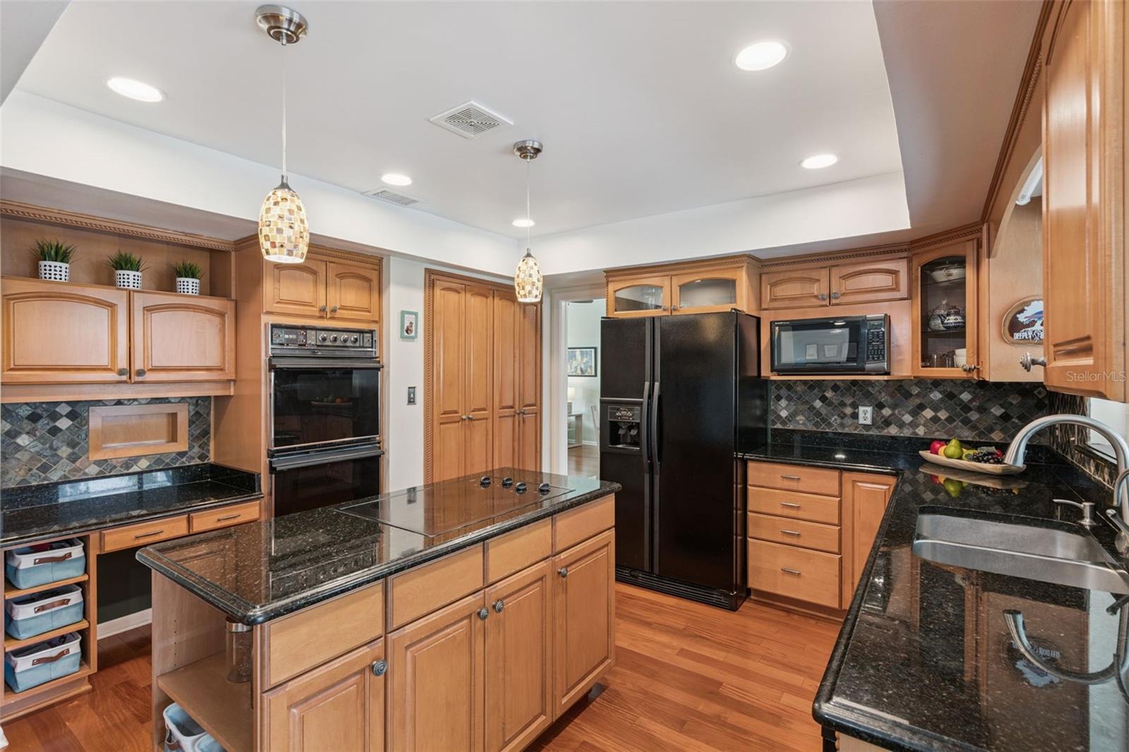 Image 13 of 46 For 501 Riverbend Boulevard