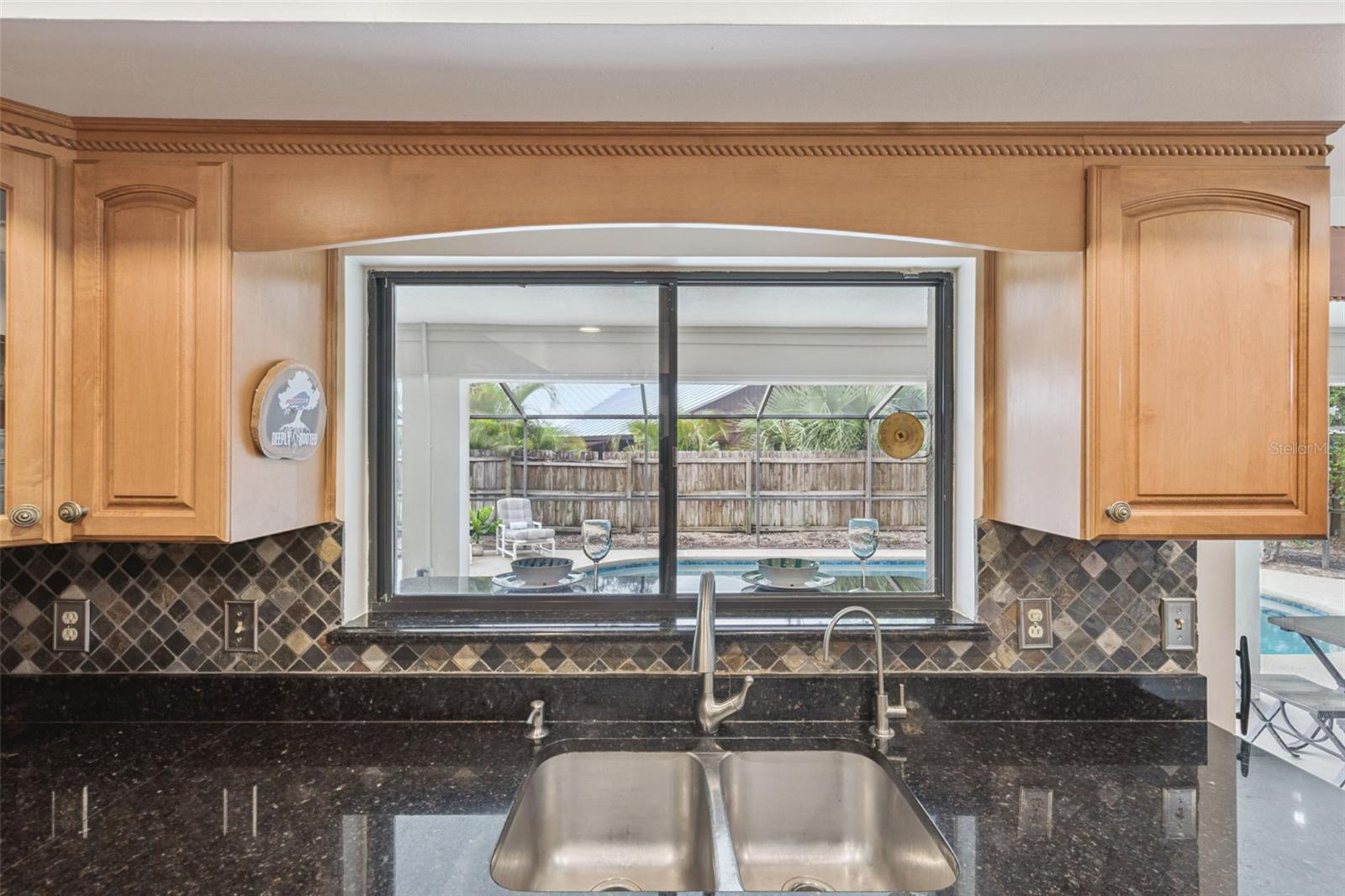 Image 17 of 46 For 501 Riverbend Boulevard
