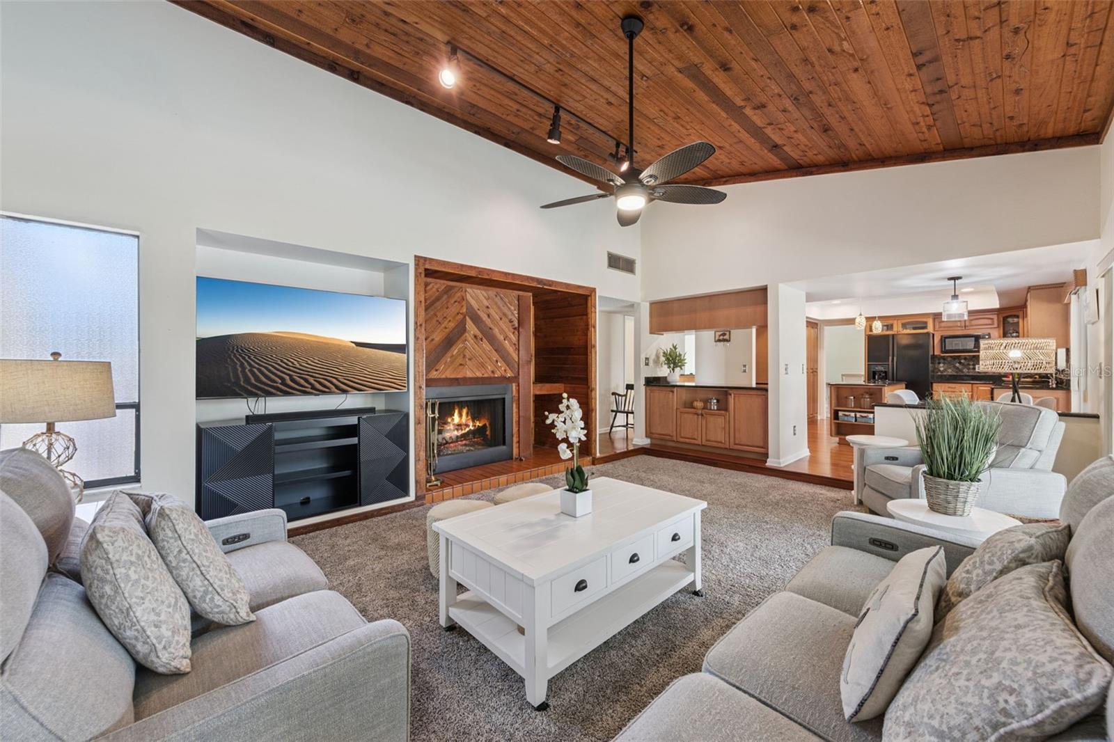 Image 20 of 46 For 501 Riverbend Boulevard