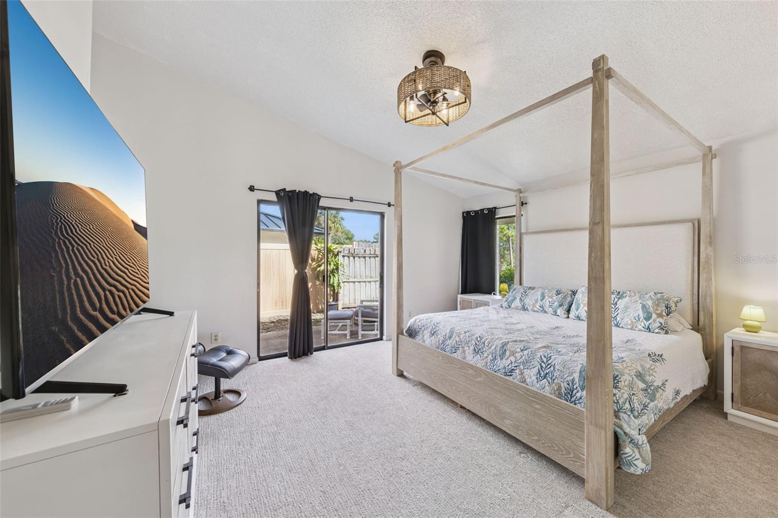 Image 22 of 46 For 501 Riverbend Boulevard