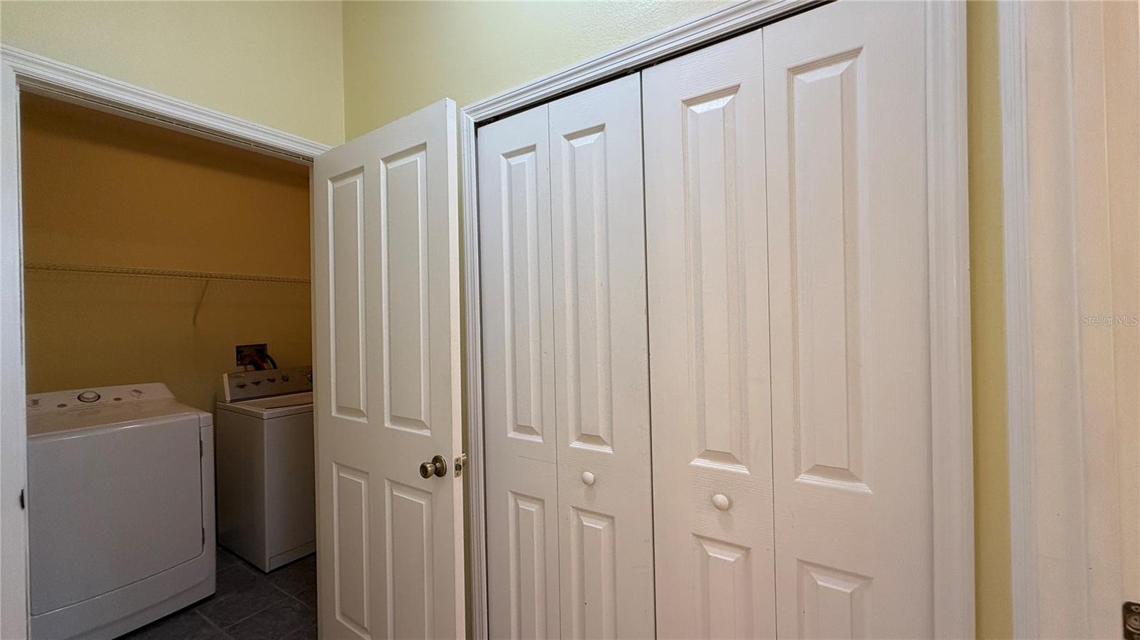 Image 10 of 25 For 112 Monroe Circle