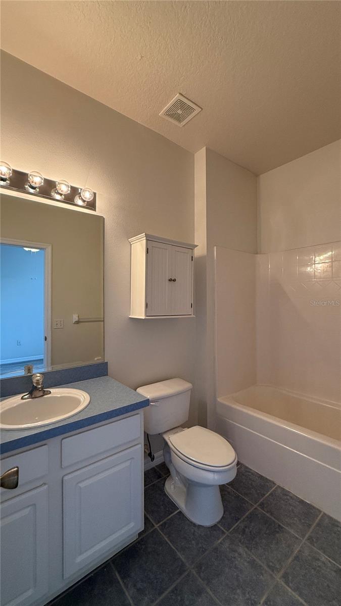 Image 17 of 25 For 112 Monroe Circle