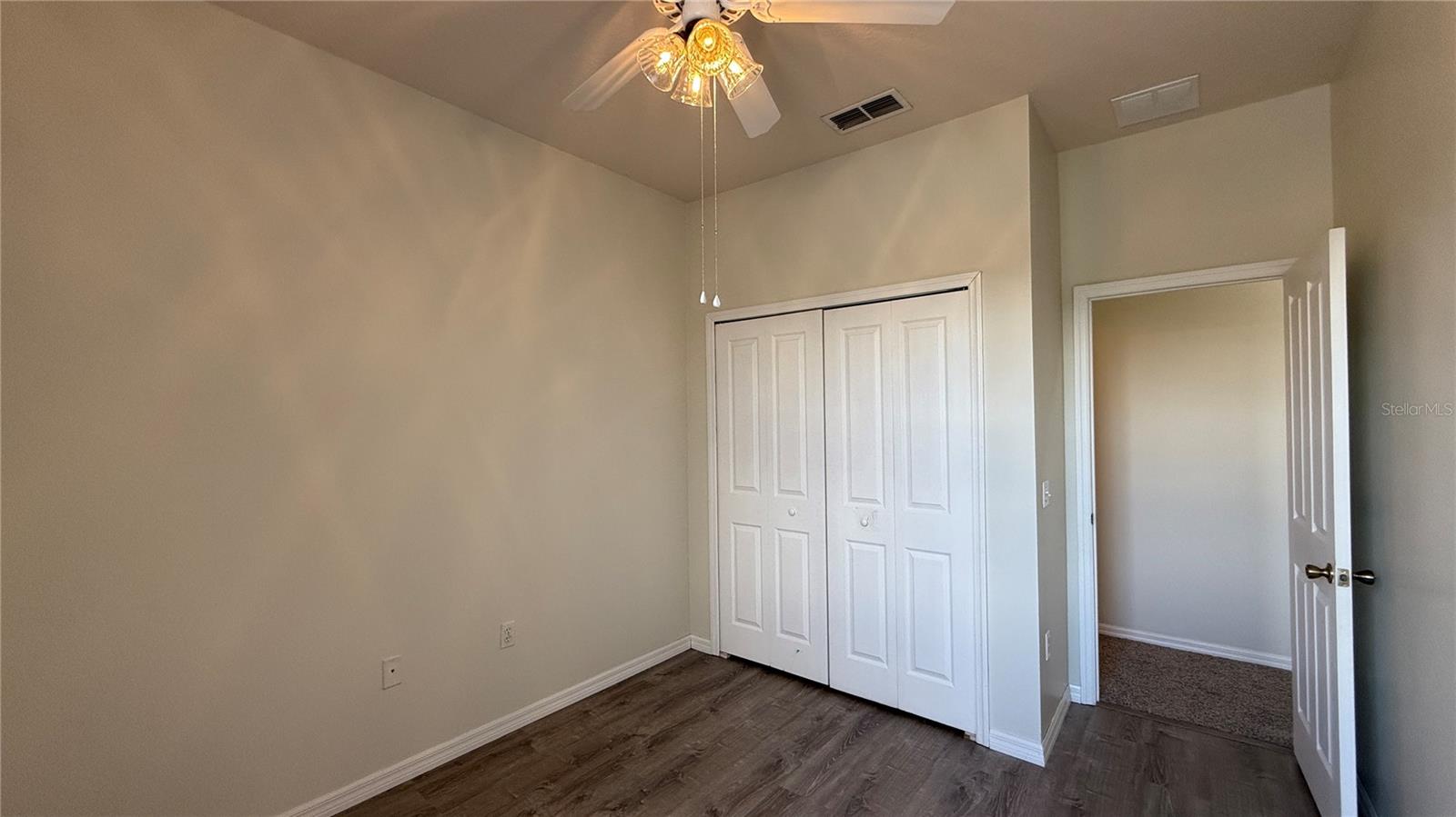 Image 22 of 25 For 112 Monroe Circle