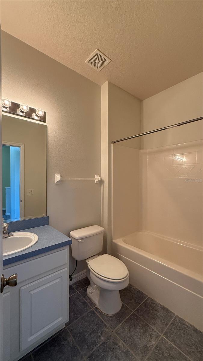 Image 23 of 25 For 112 Monroe Circle