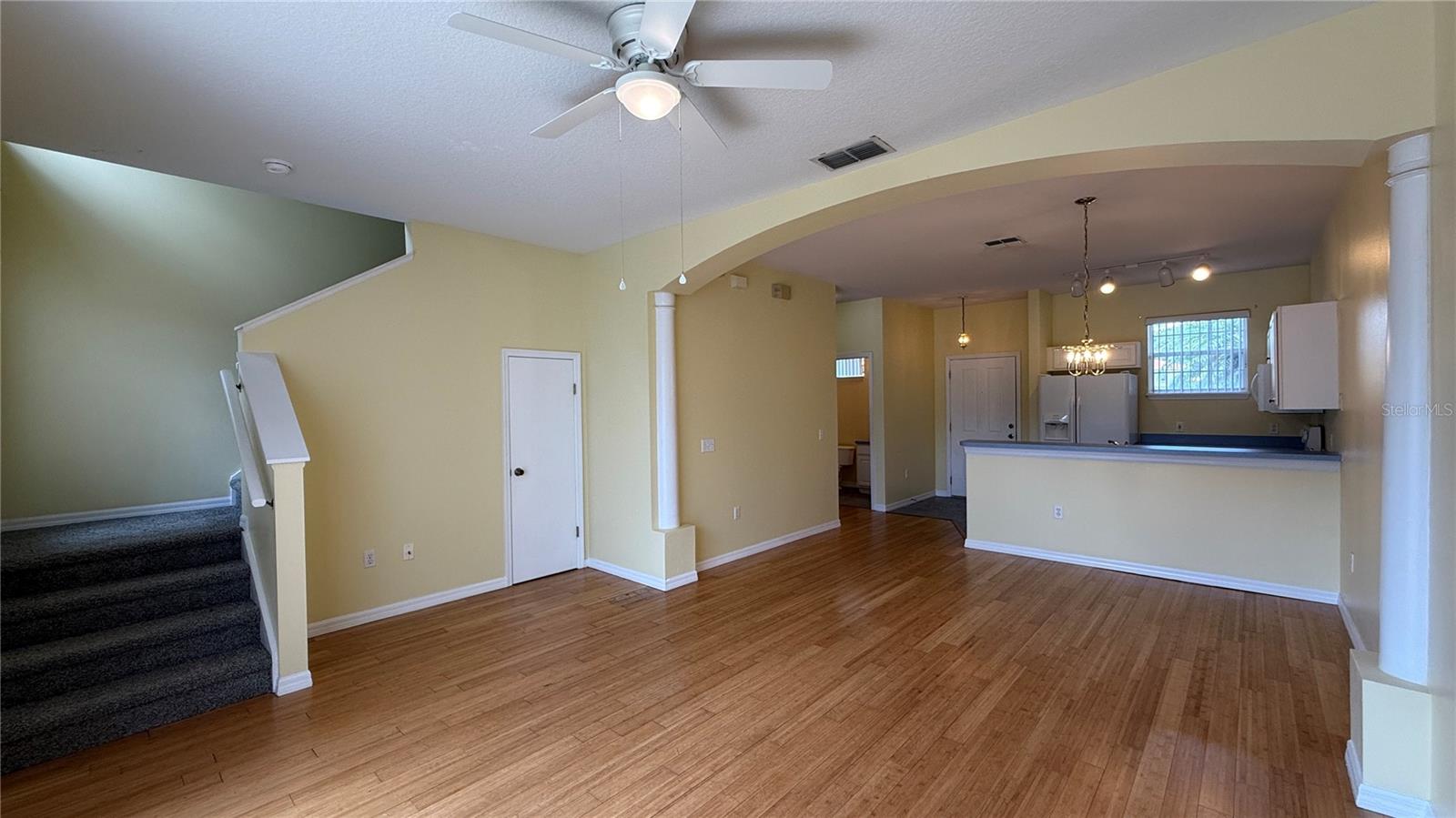 Image 8 of 25 For 112 Monroe Circle