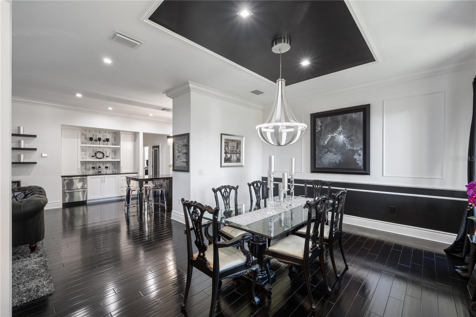 Image 13 of 57 For 1581 Forest Avenue