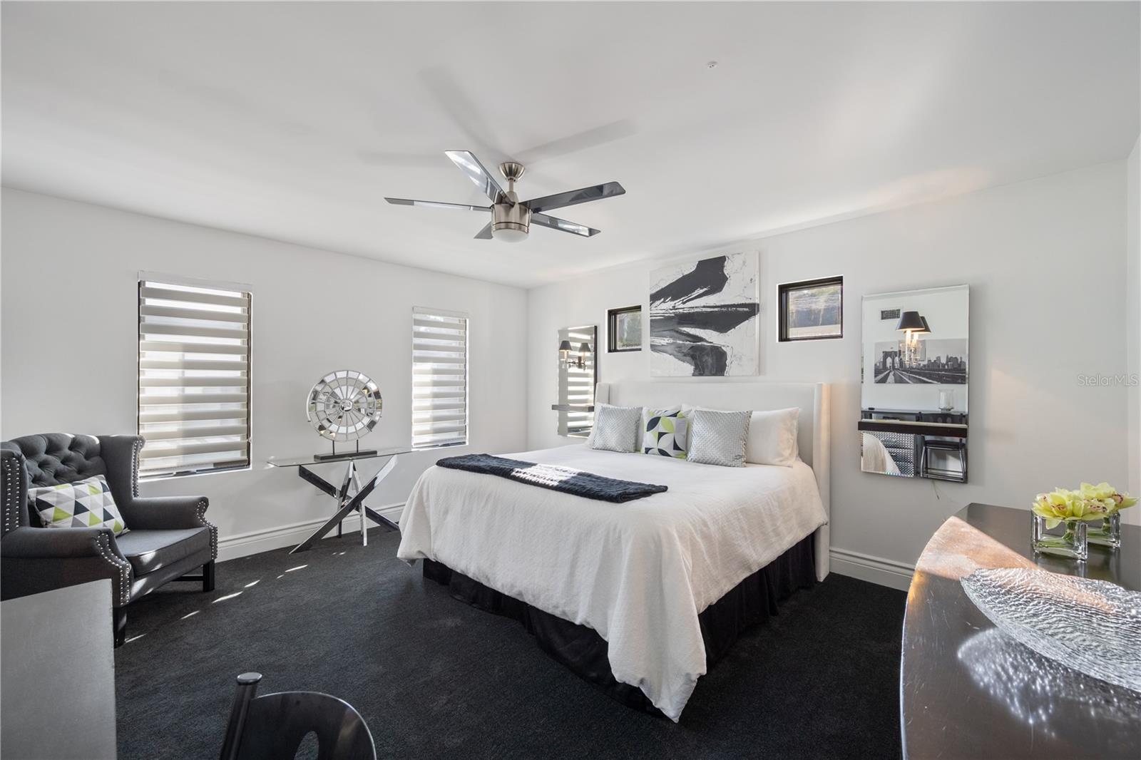 Image 21 of 57 For 1581 Forest Avenue