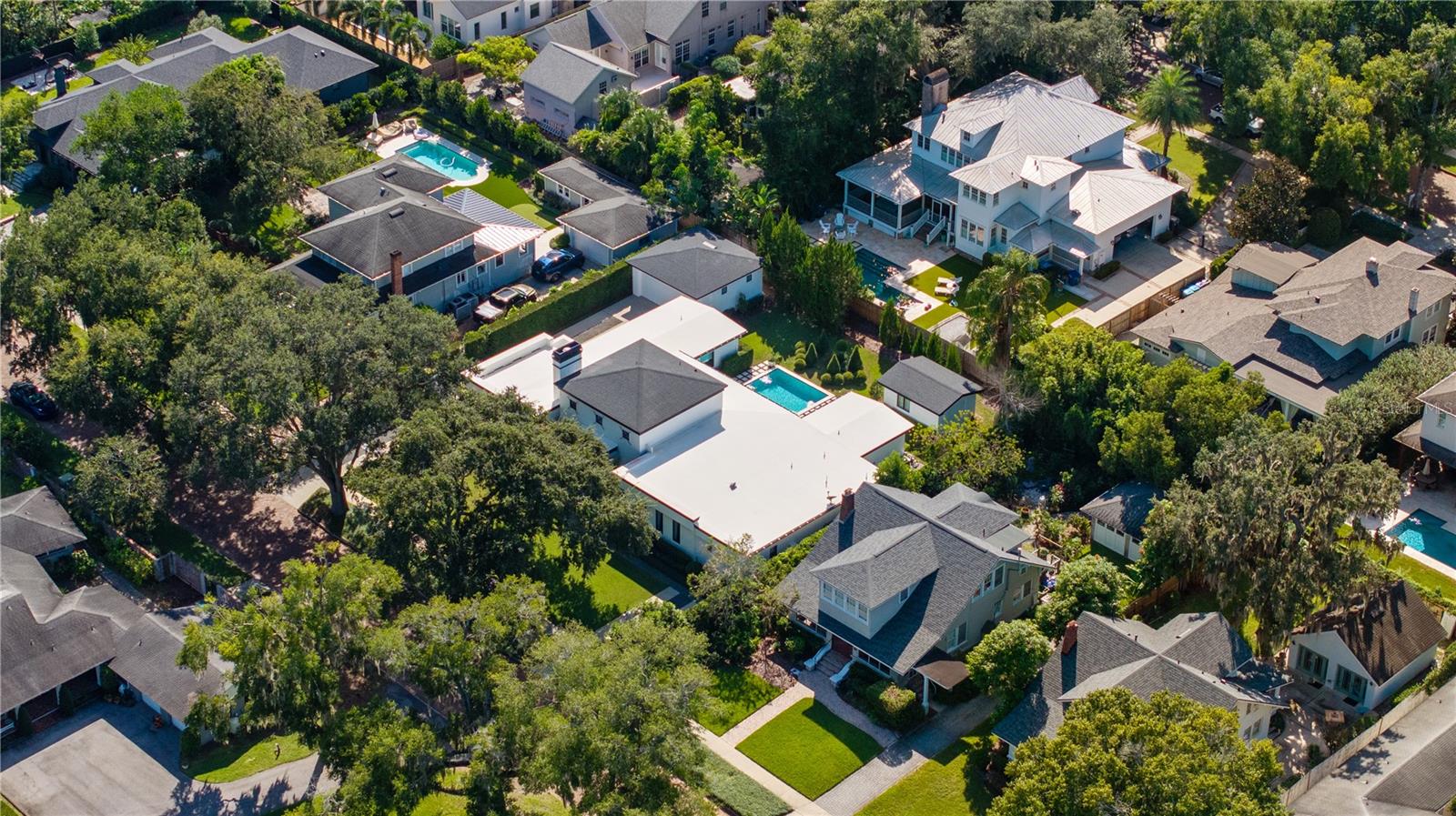 Image 42 of 57 For 1581 Forest Avenue