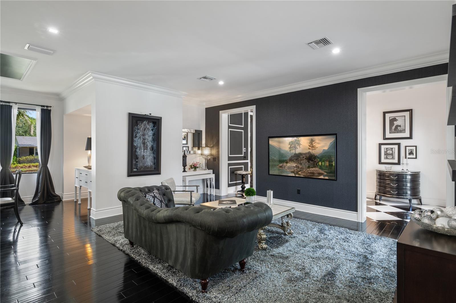 Image 6 of 57 For 1581 Forest Avenue