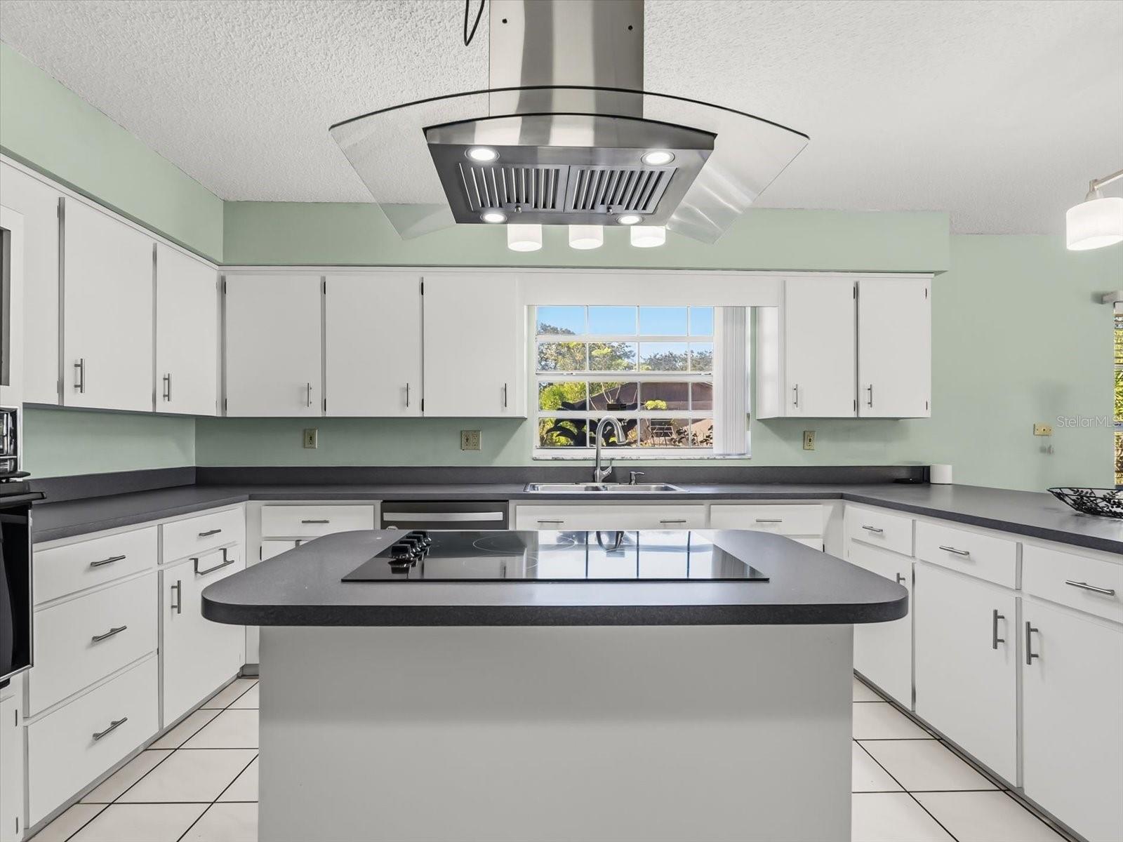 Image 10 of 40 For 2101 Appy Lane