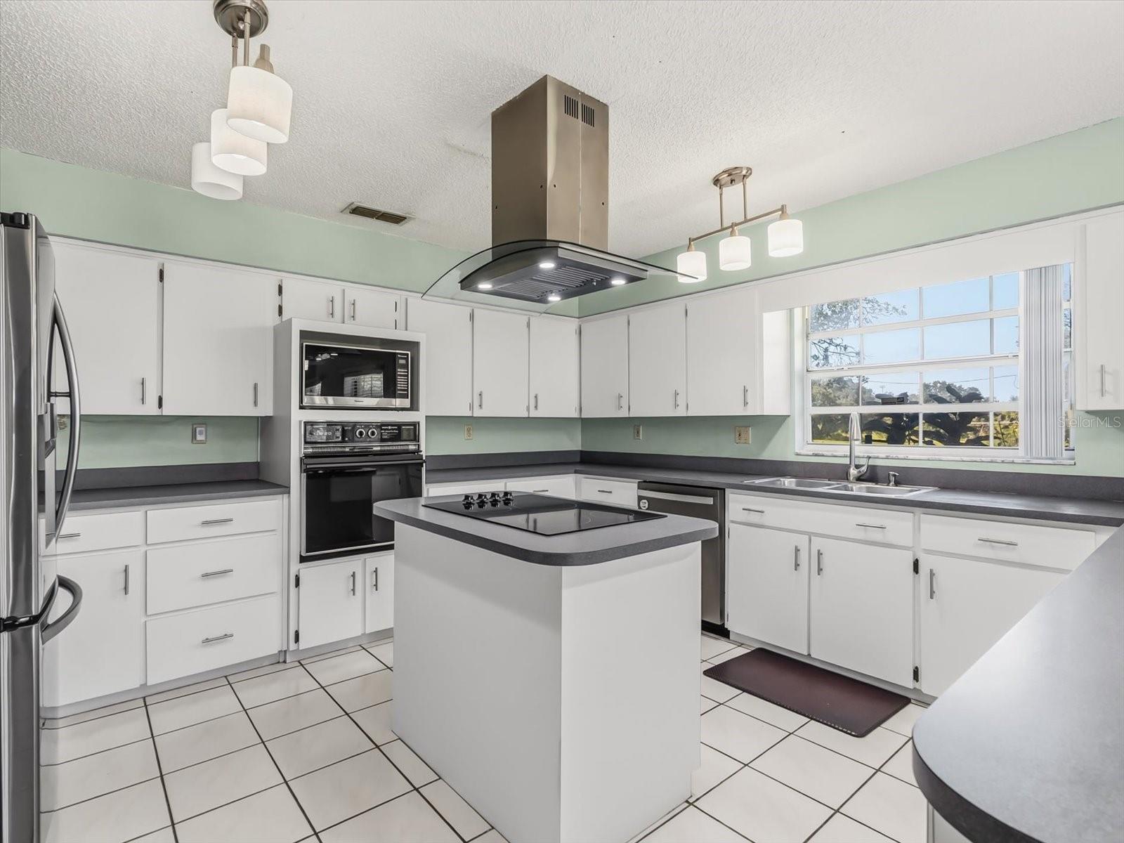 Image 7 of 40 For 2101 Appy Lane