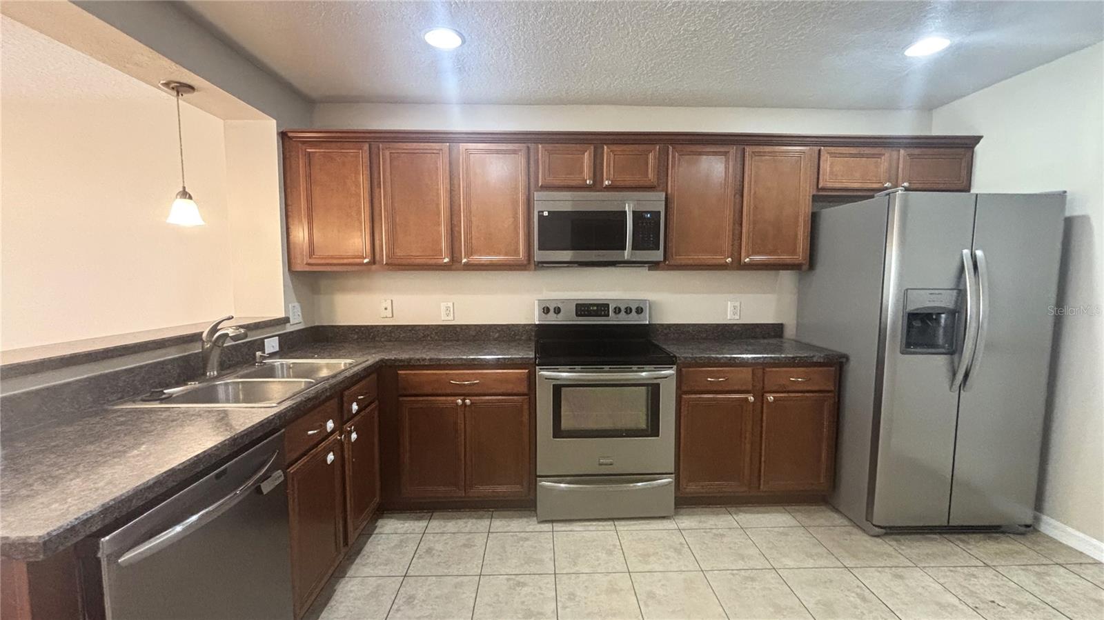 Image 11 of 32 For 2487 Hassonite Street