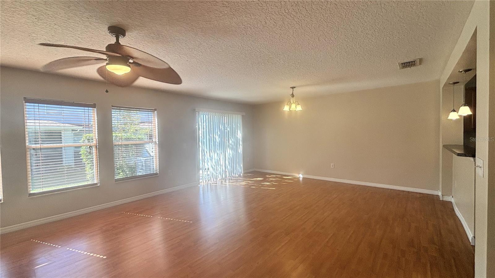 Image 8 of 32 For 2487 Hassonite Street