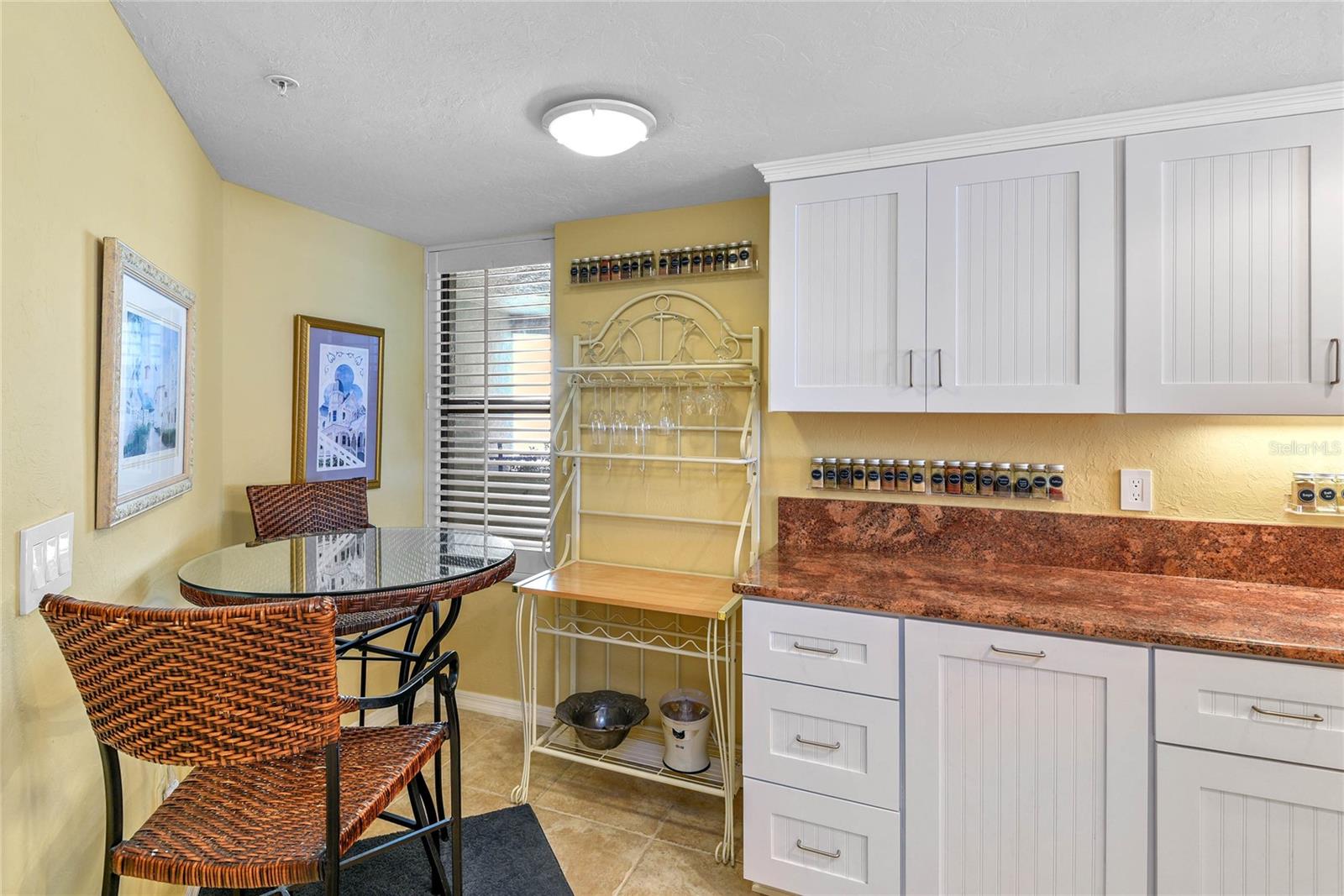 Image 20 of 39 For 4493 Atlantic Avenue 806