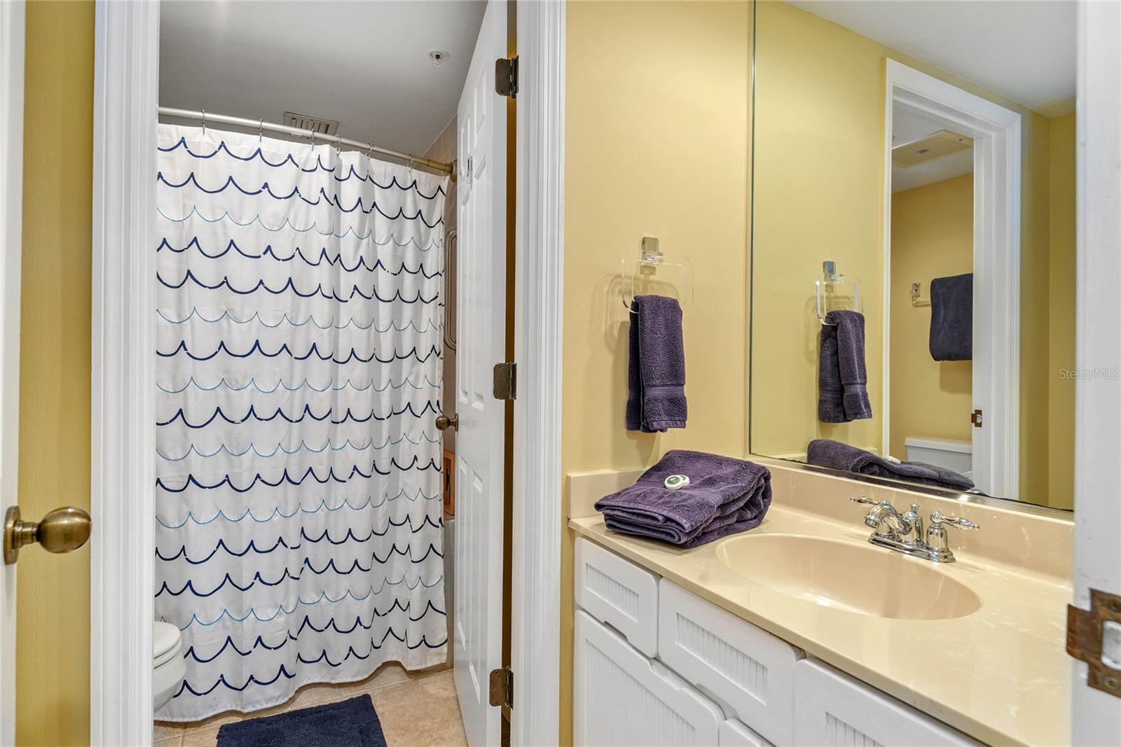 Image 30 of 39 For 4493 Atlantic Avenue 806