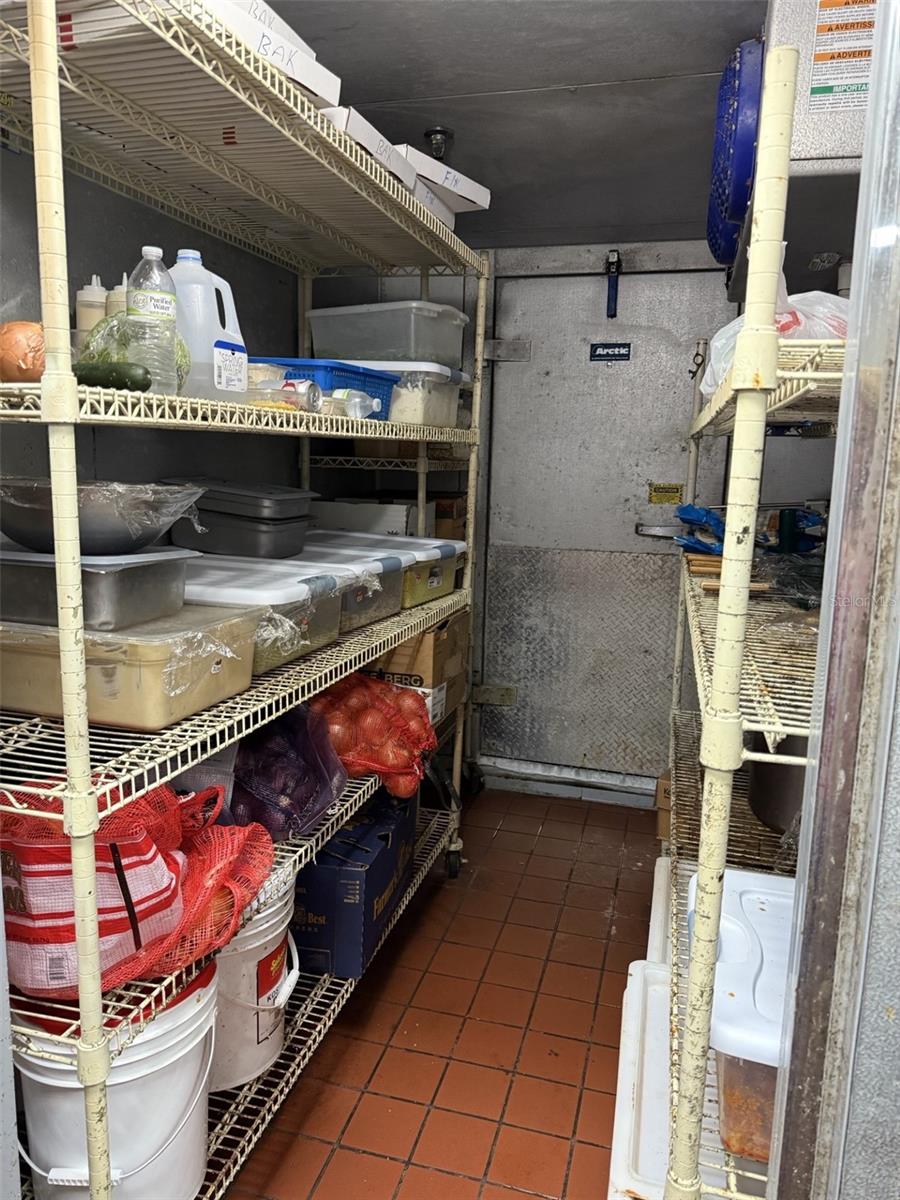 Image 6 of 18 For 6651 Semoran Boulevard