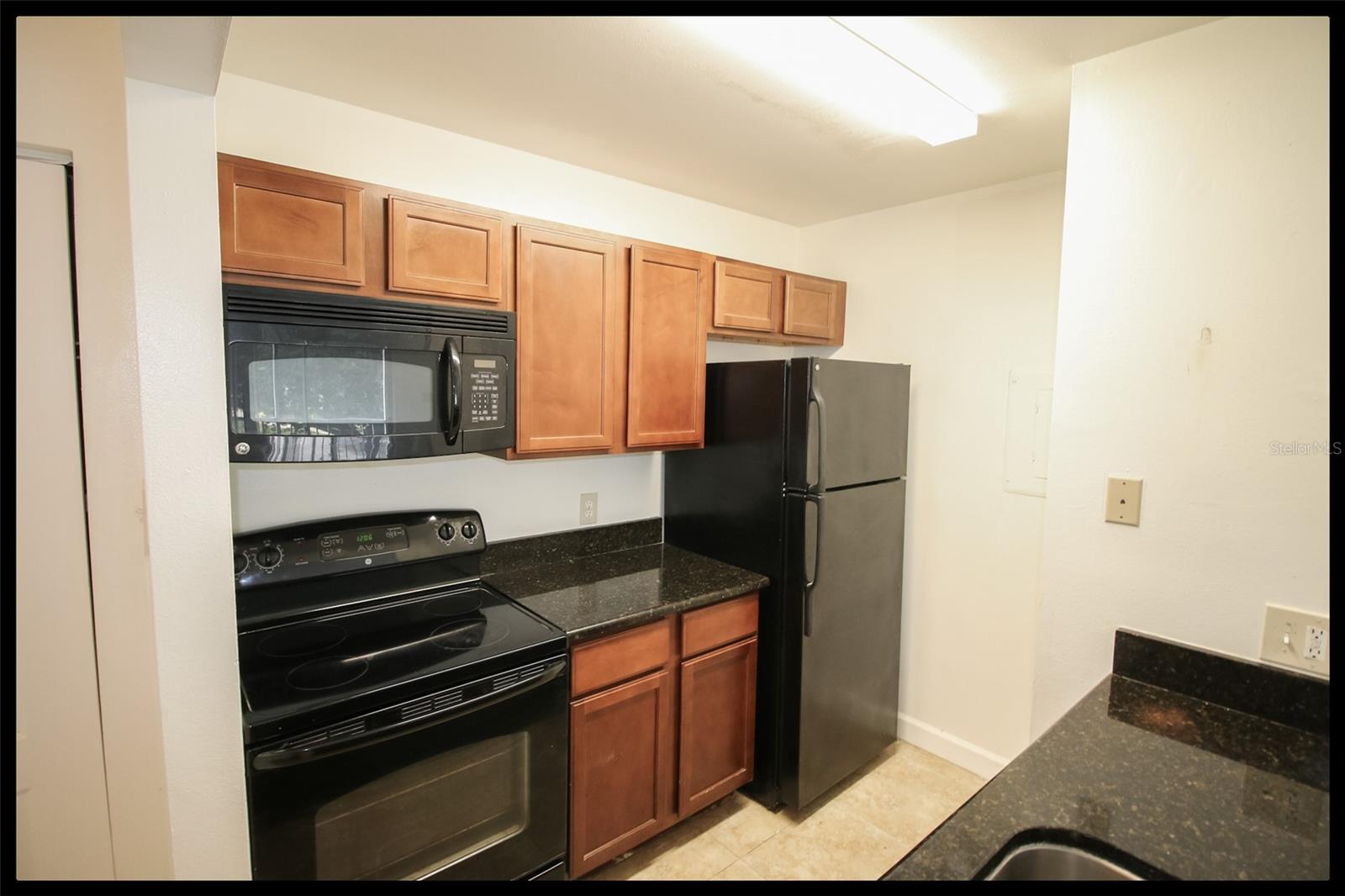 Image 5 of 10 For 3838 Nautical Way 201