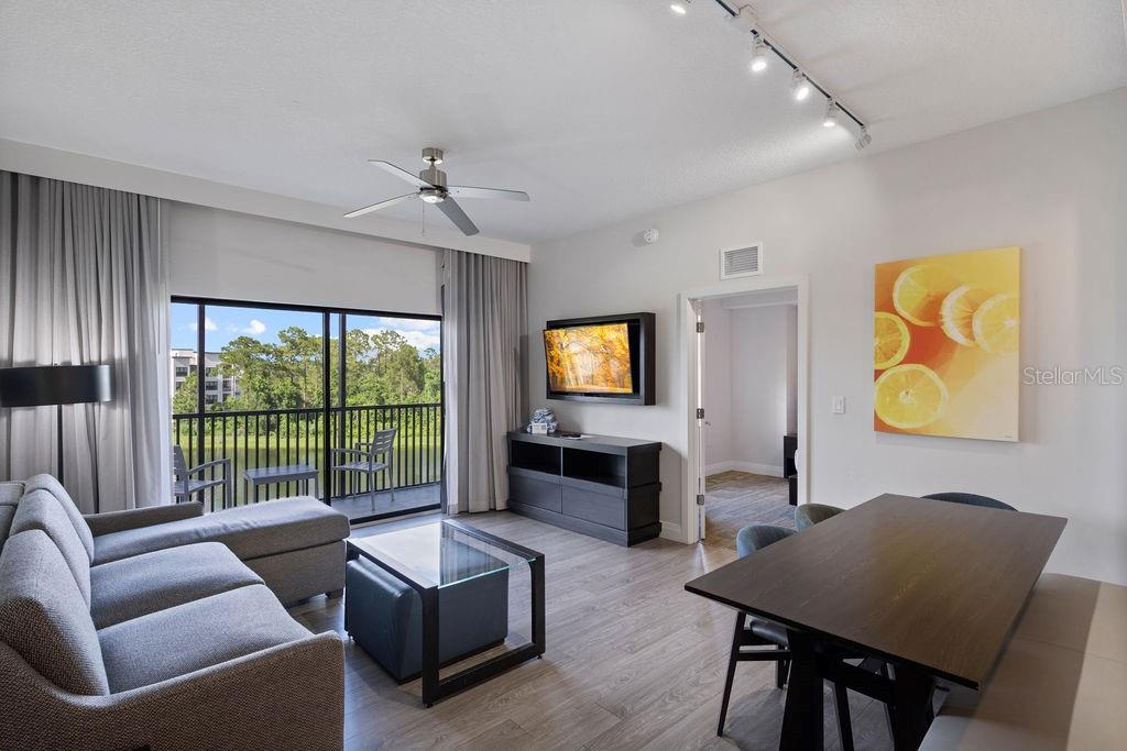 Image 4 of 35 For 14501 Grove Resort Avenue 2423