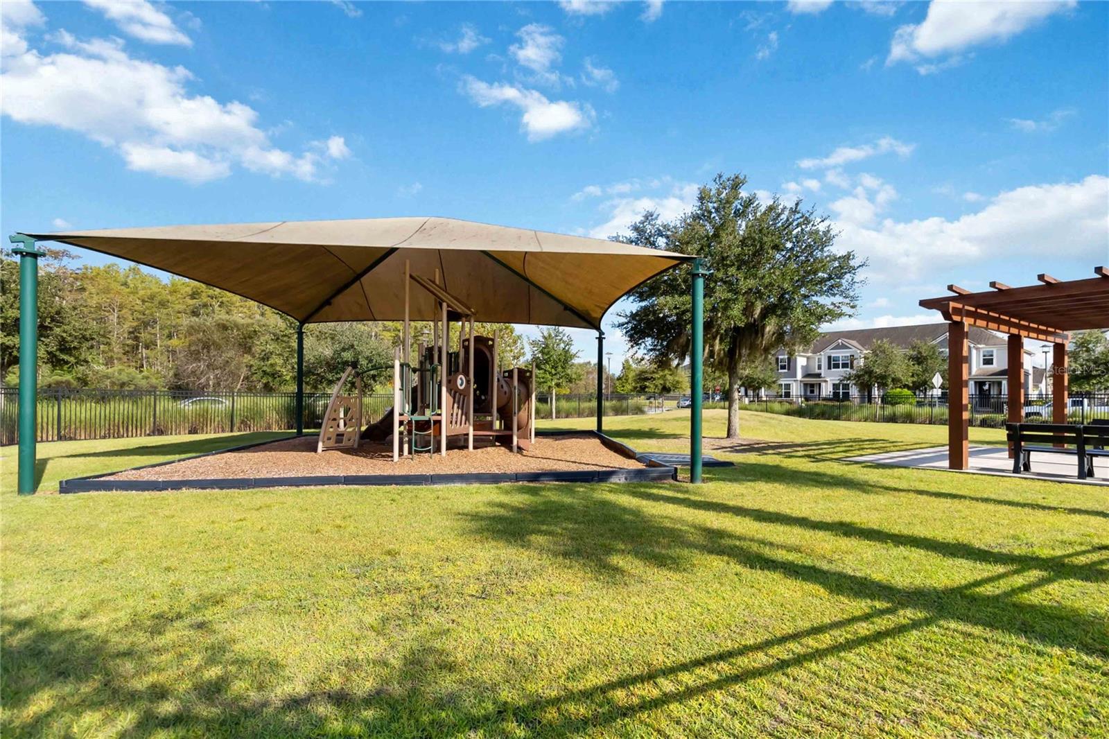 Image 34 of 36 For 8646 Dufferin Lane