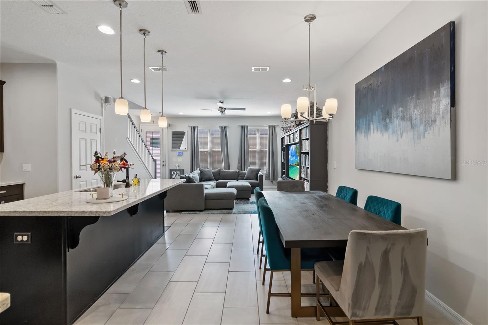 Image 7 of 36 For 8646 Dufferin Lane