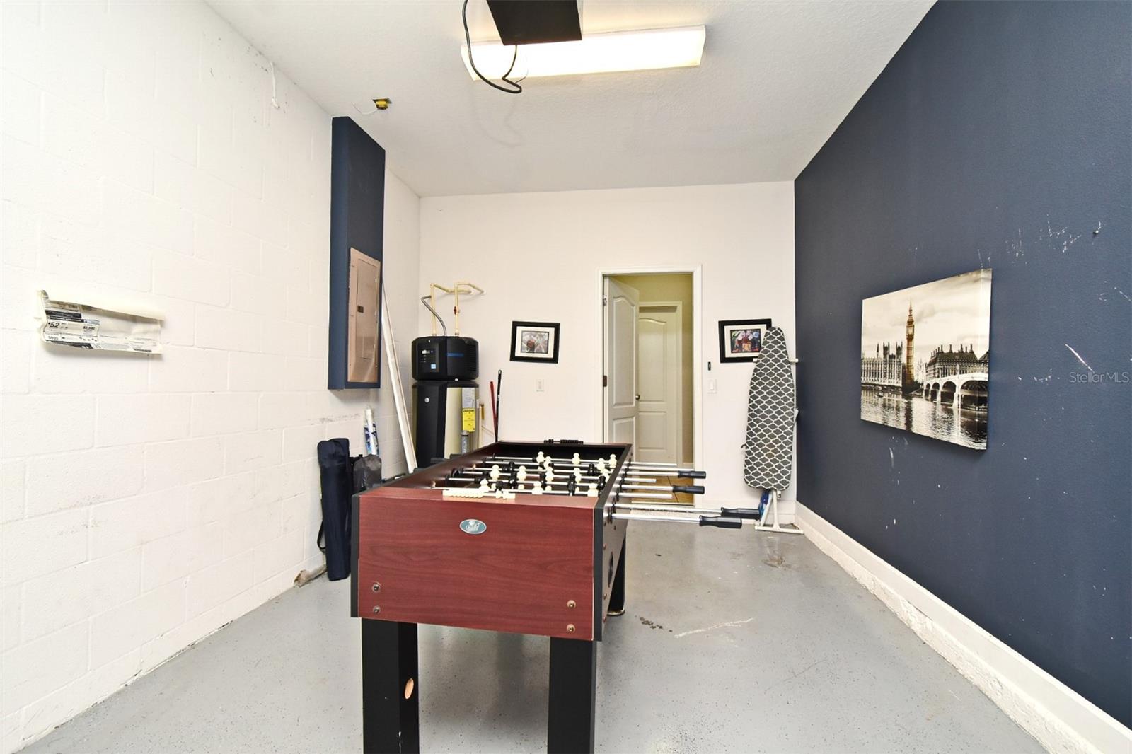 Image 25 of 70 For 8878 Candy Palm Rd