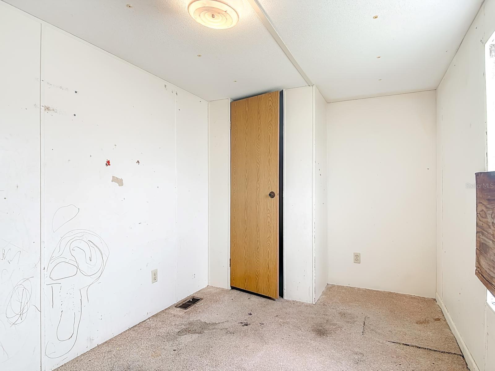 Image 10 of 22 For 1228 Sparton Avenue