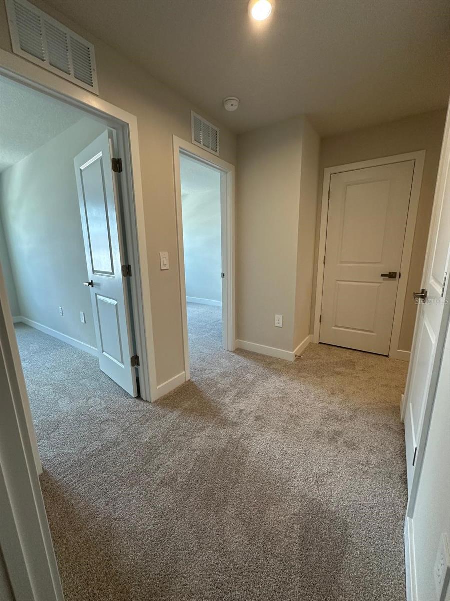 Image 16 of 21 For 12442 Amber Creek Cir