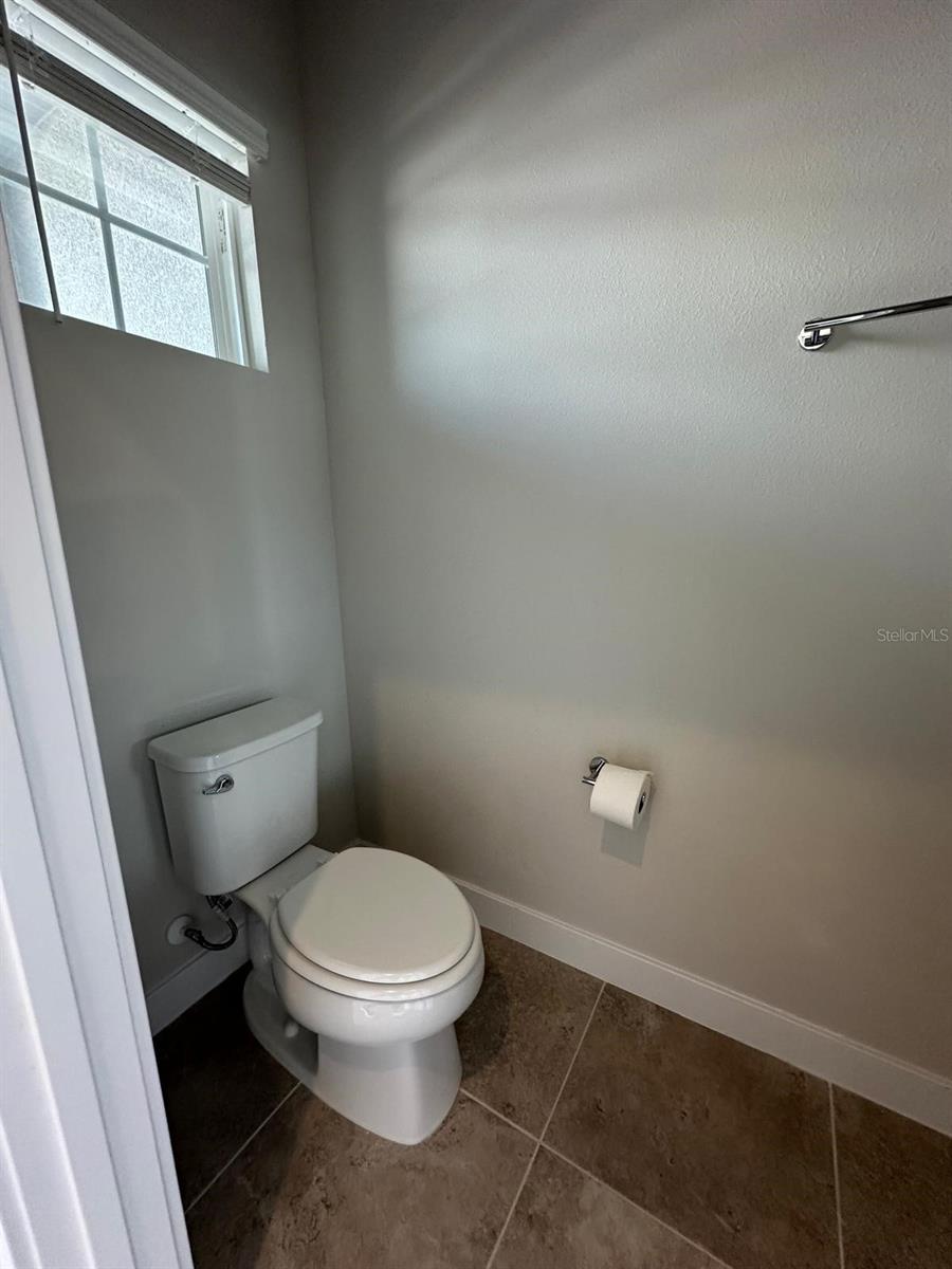 Image 7 of 21 For 12442 Amber Creek Cir