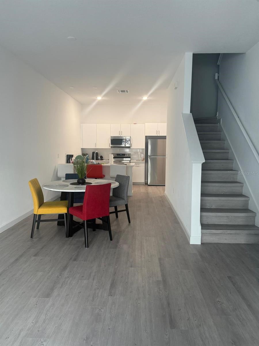 Image 11 of 31 For 665 Trikomo Drive