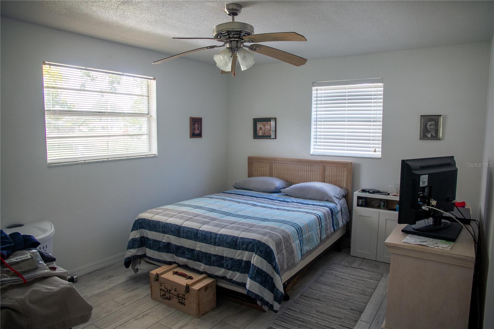 Image 13 of 21 For 2330 Green Street