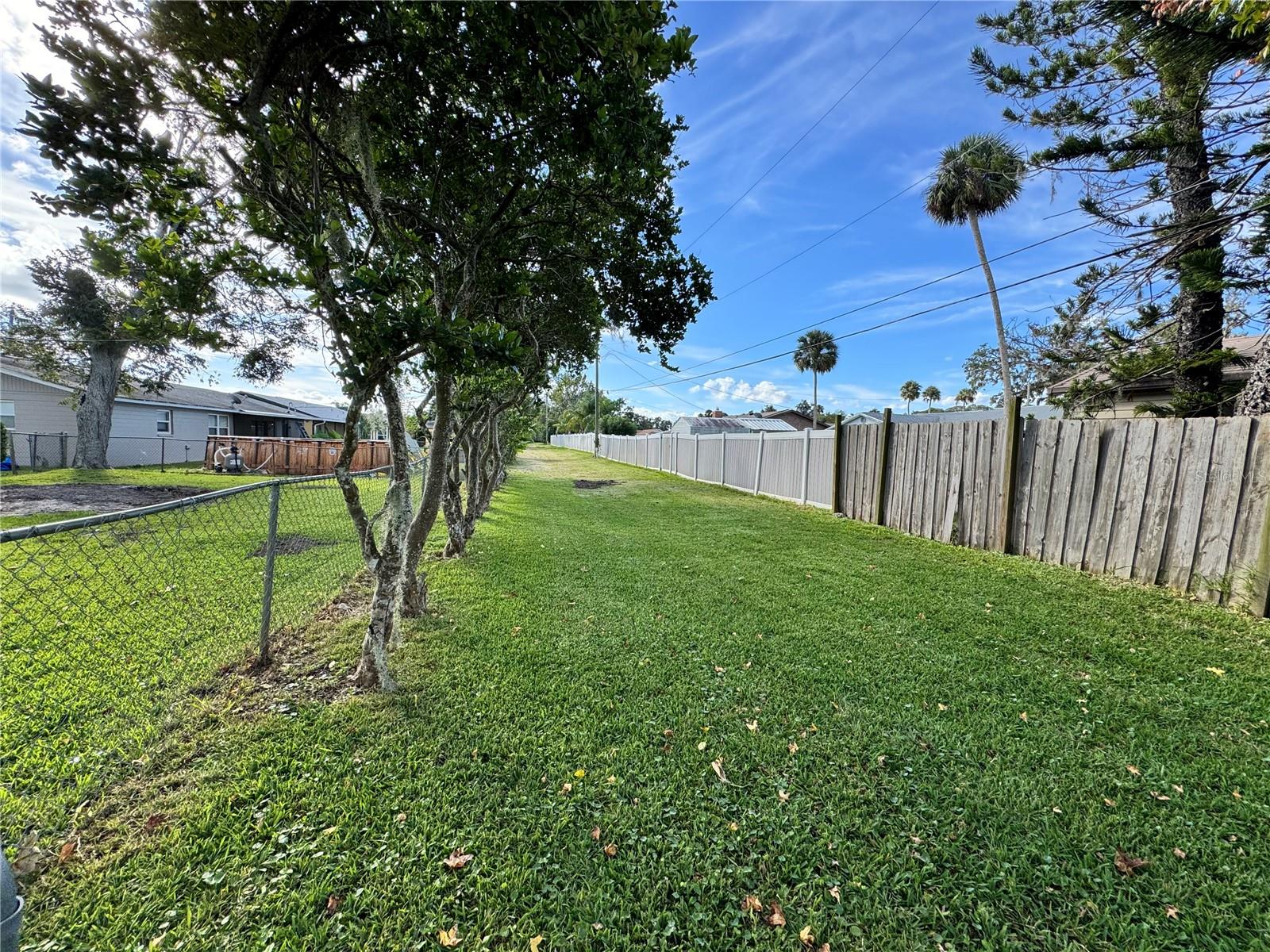 Image 25 of 30 For 2330 Green Street