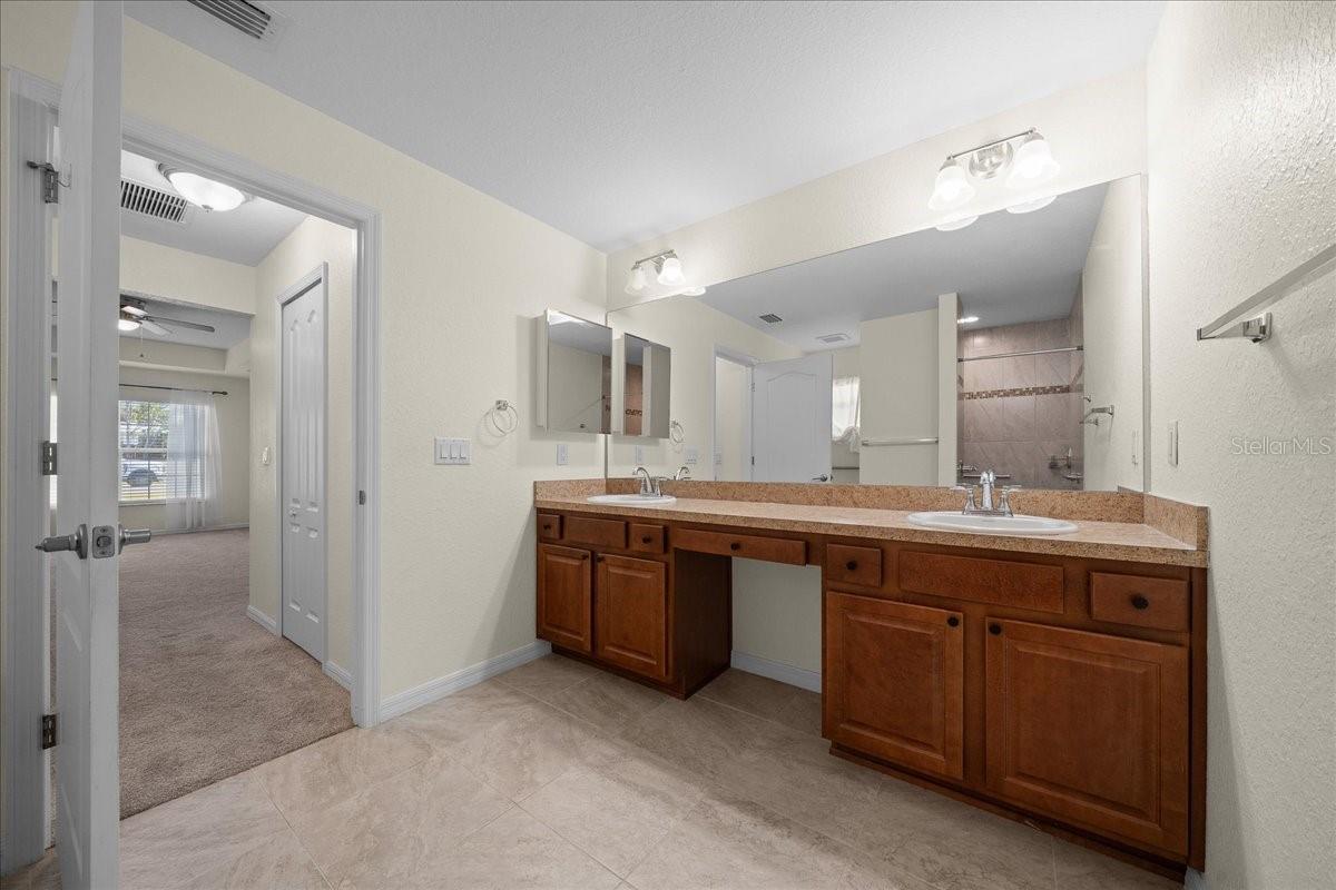 Image 18 of 61 For 4591 Elwood Road