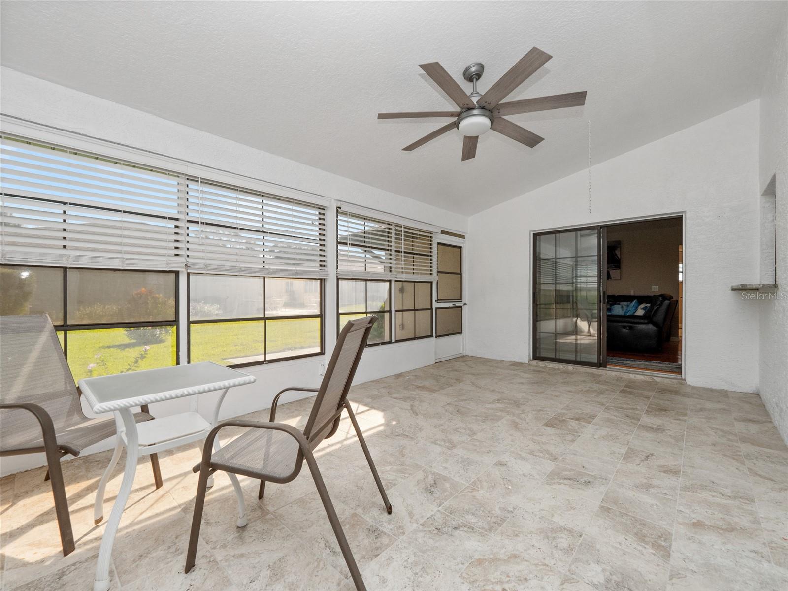 Image 29 of 44 For 21524 Queen Anne Court