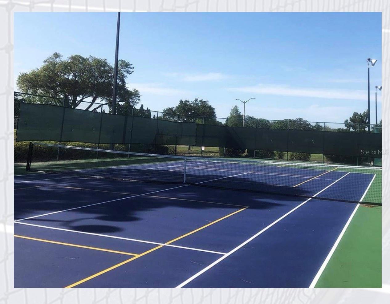 Image 21 of 26 For 3623 Atrium Drive U5